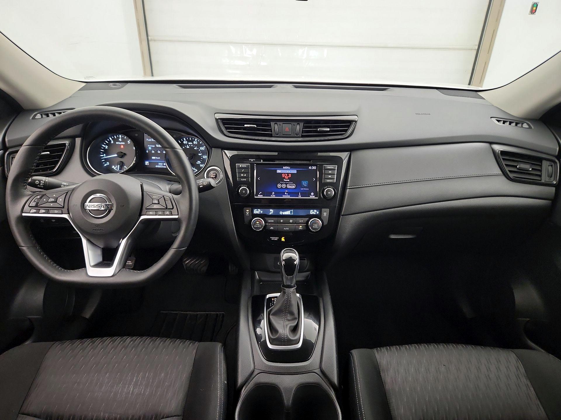 Thumbnail: 2019 Nissan Rogue - 9