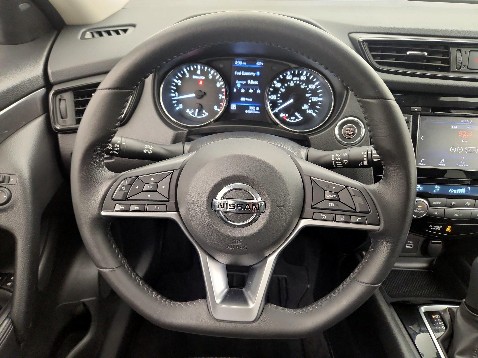 Thumbnail: 2019 Nissan Rogue - 10