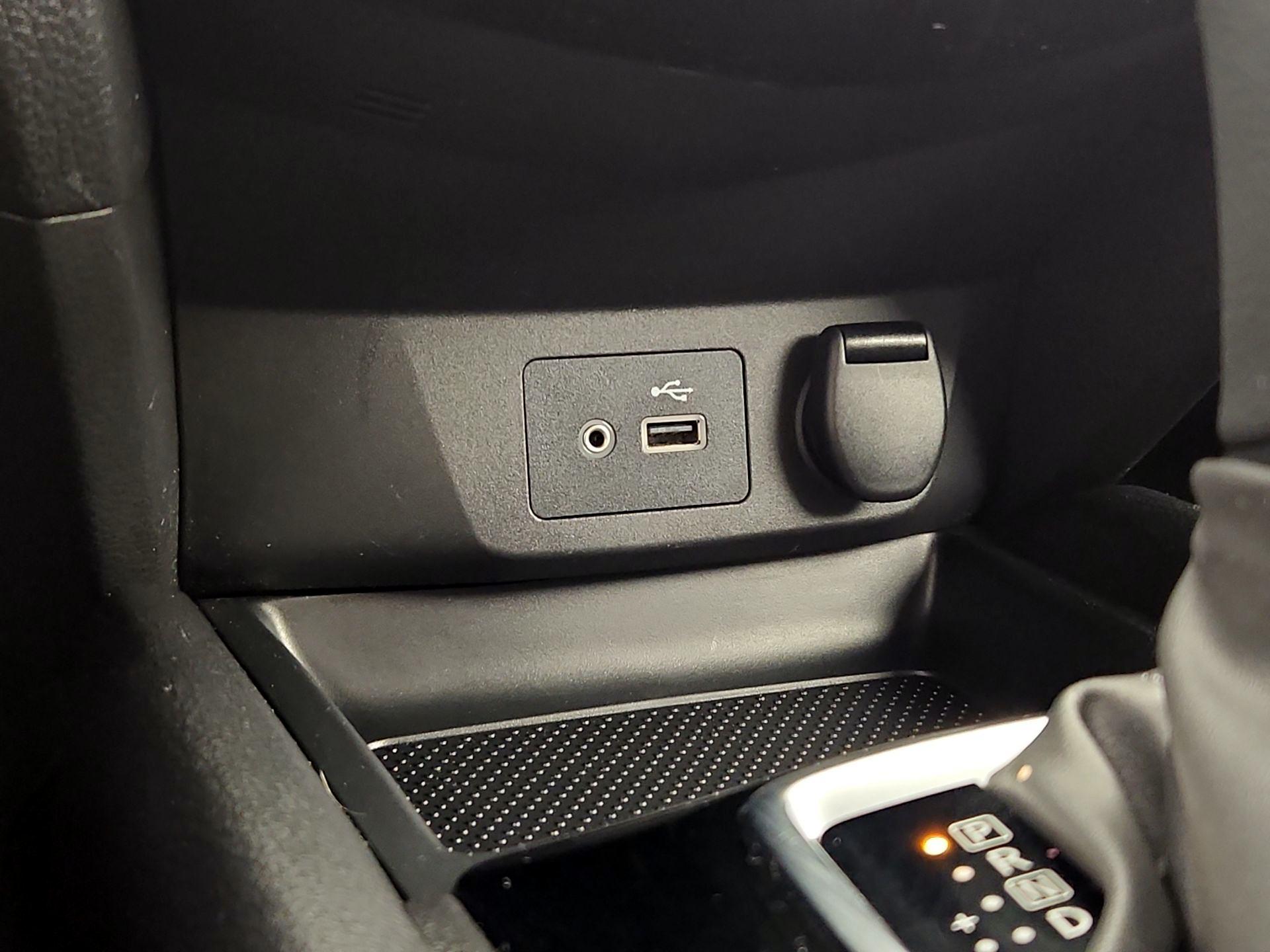 Thumbnail: 2019 Nissan Rogue - 18