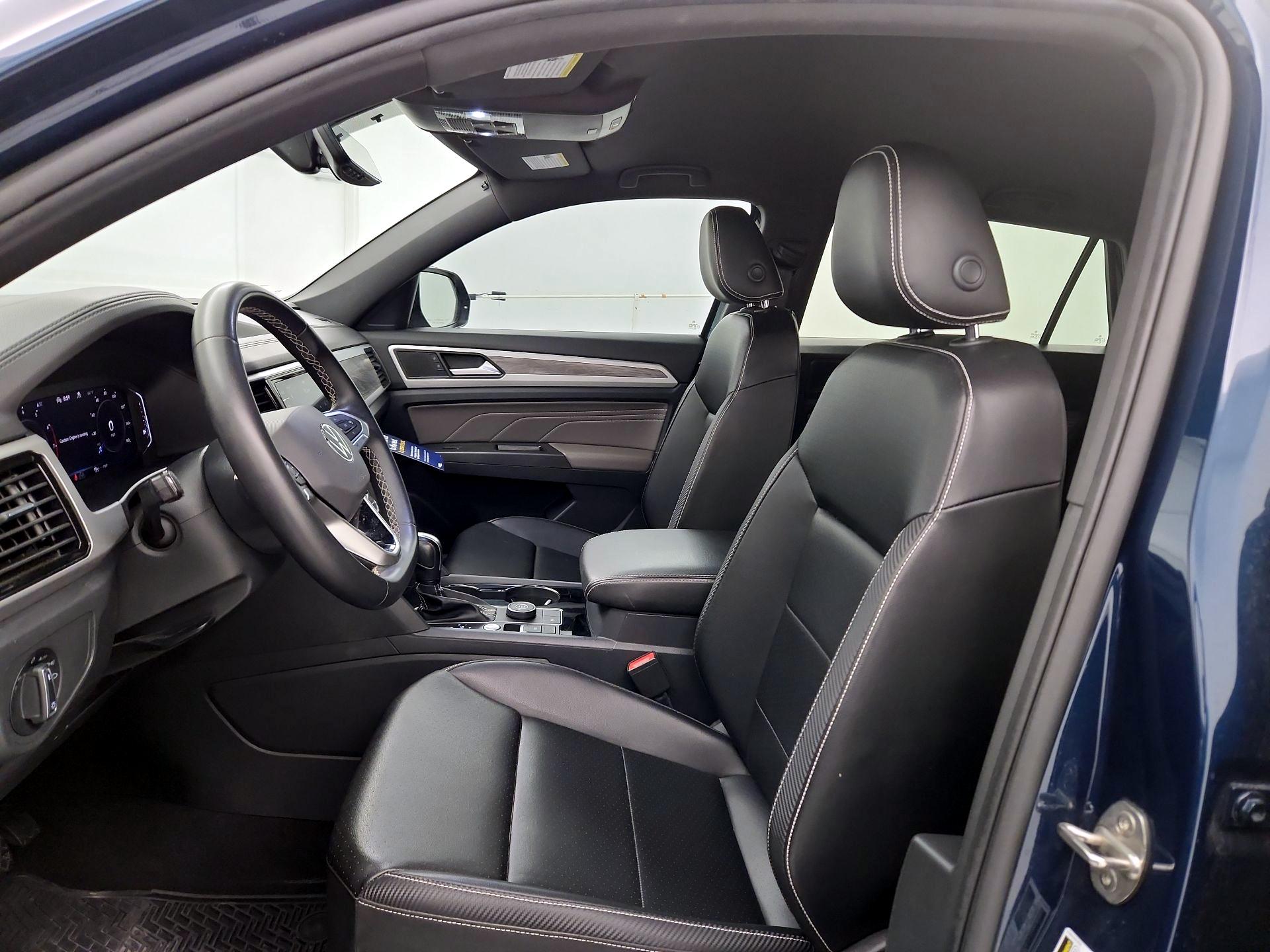 Thumbnail: 2022 Volkswagen Atlas - 11