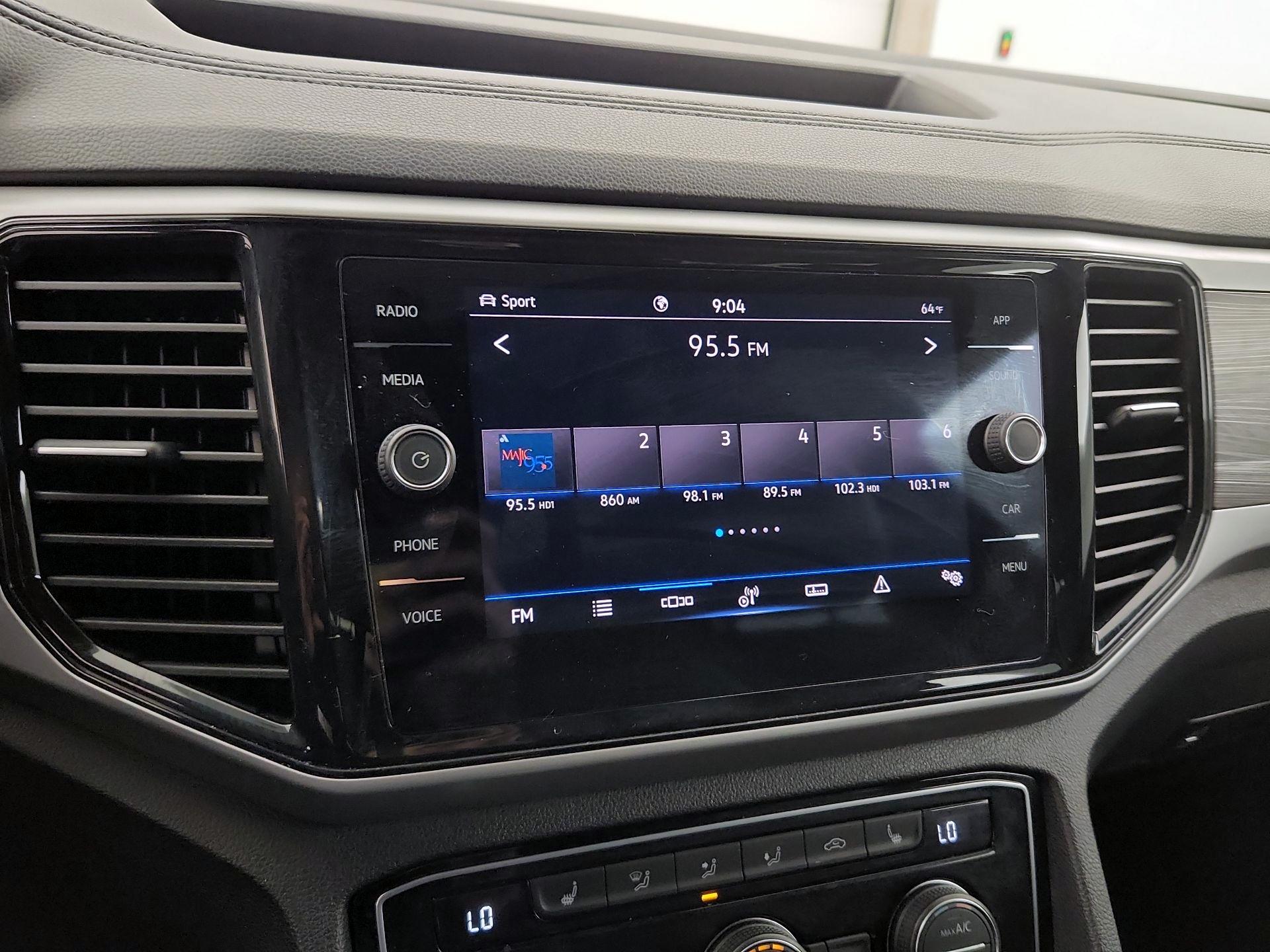 Thumbnail: 2022 Volkswagen Atlas - 15