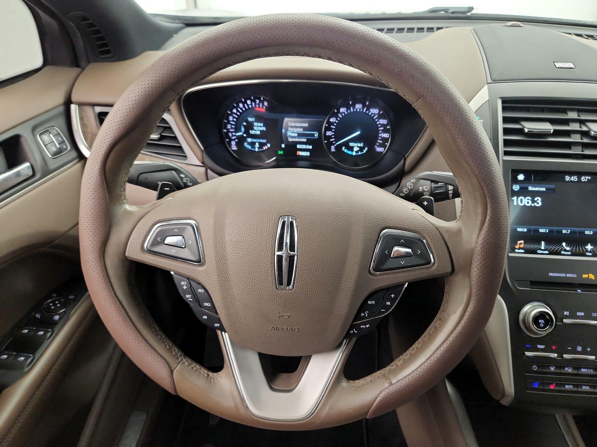 Thumbnail: 2017 Lincoln MKC - 10