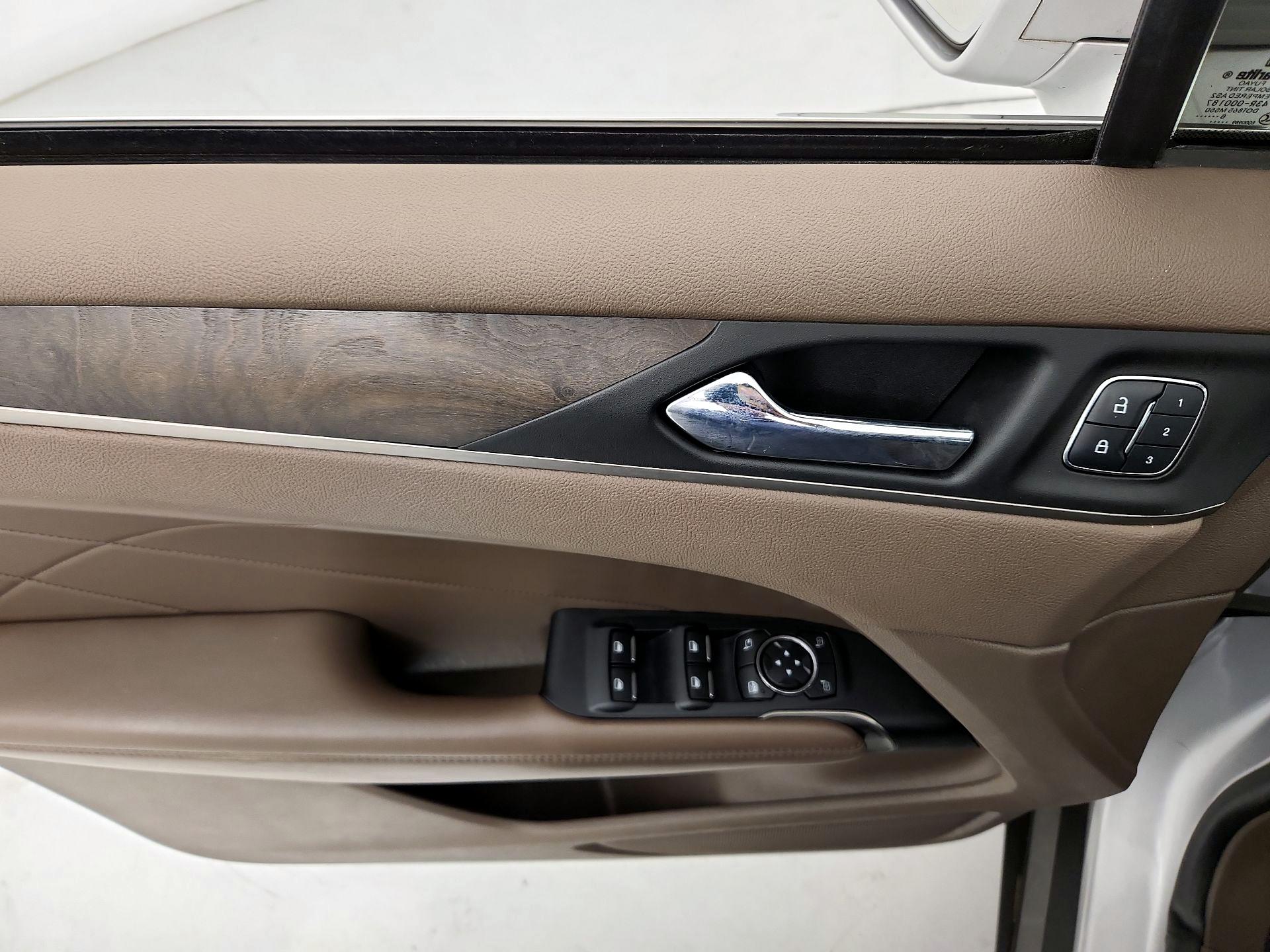 Thumbnail: 2017 Lincoln MKC - 12