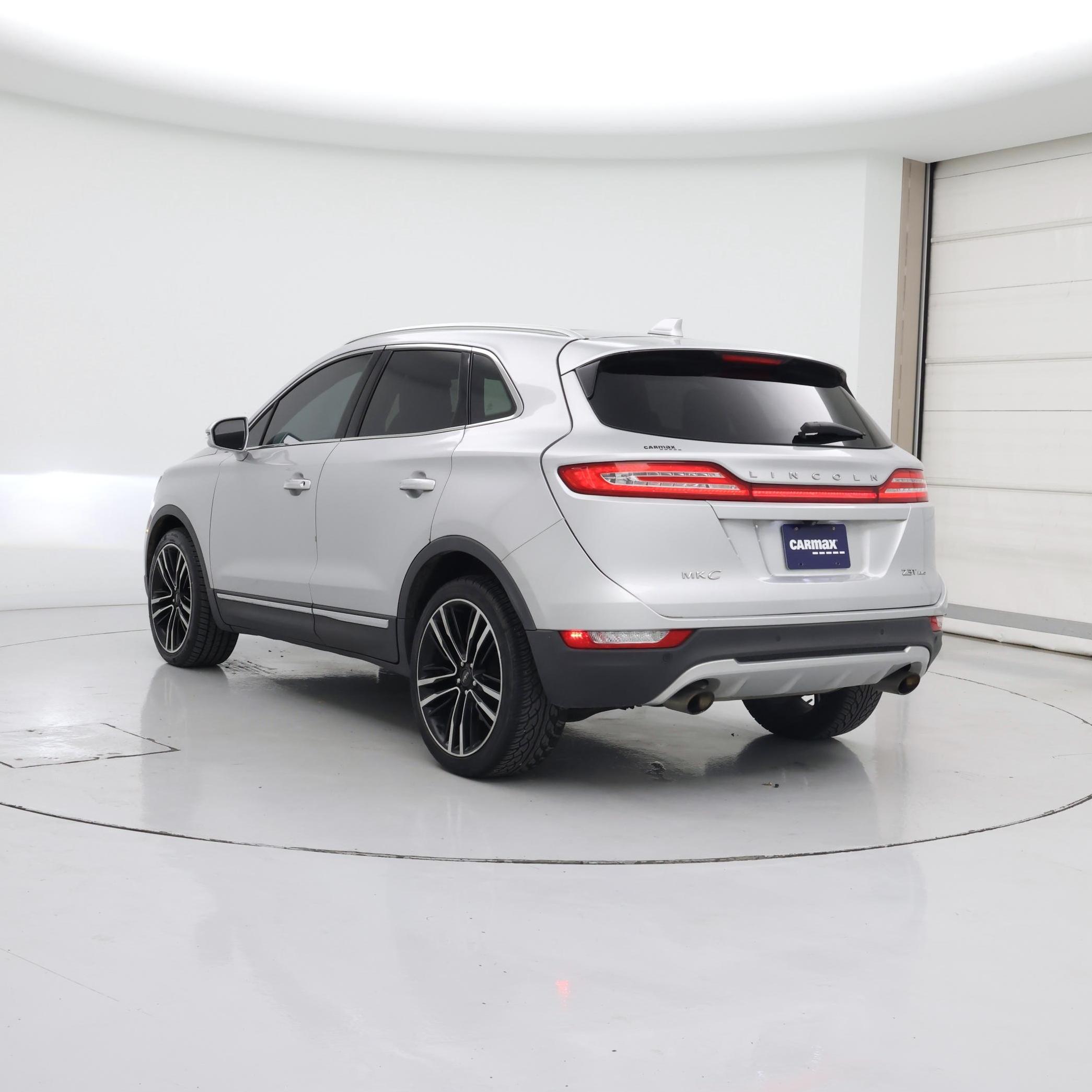 Thumbnail: 2017 Lincoln MKC - 2