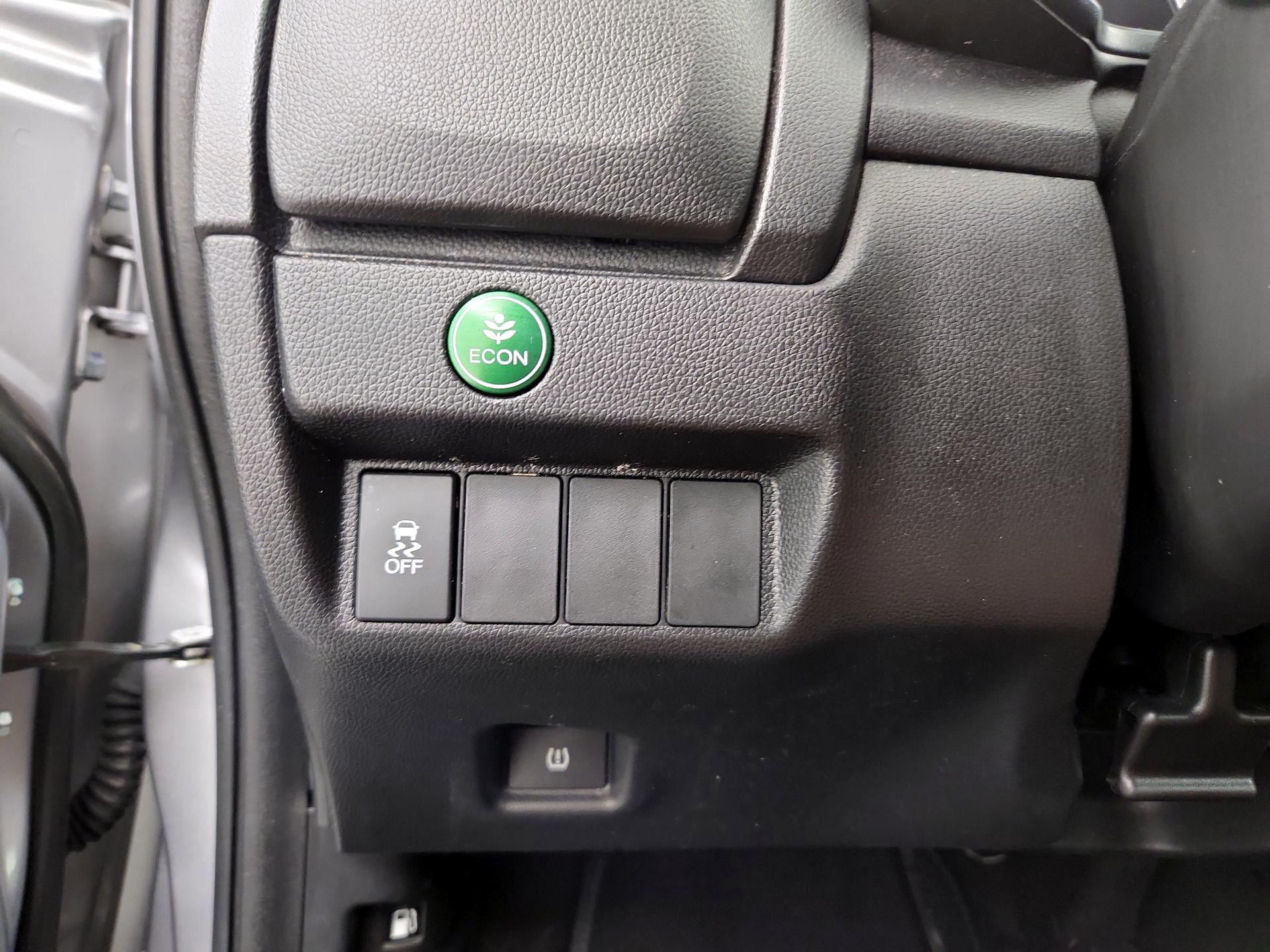 Thumbnail: 2019 Honda Fit - 13