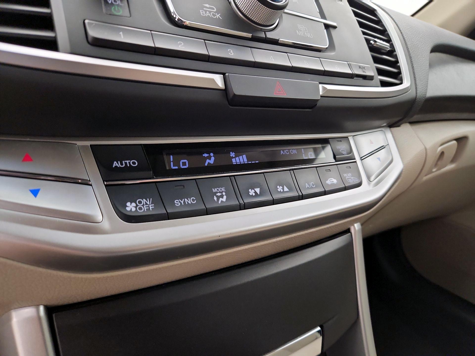 Thumbnail: 2014 Honda Accord - 16