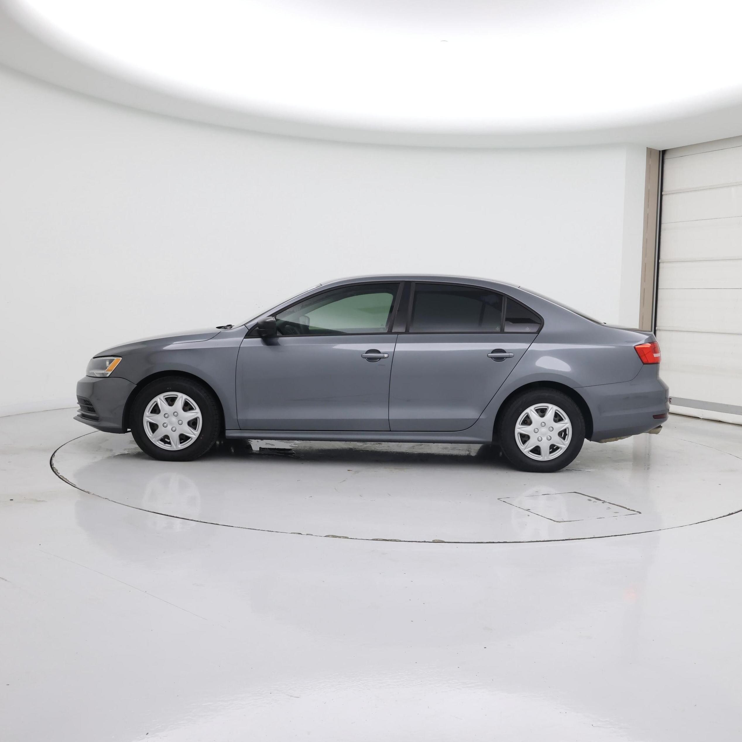 Thumbnail: 2015 Volkswagen Jetta - 3