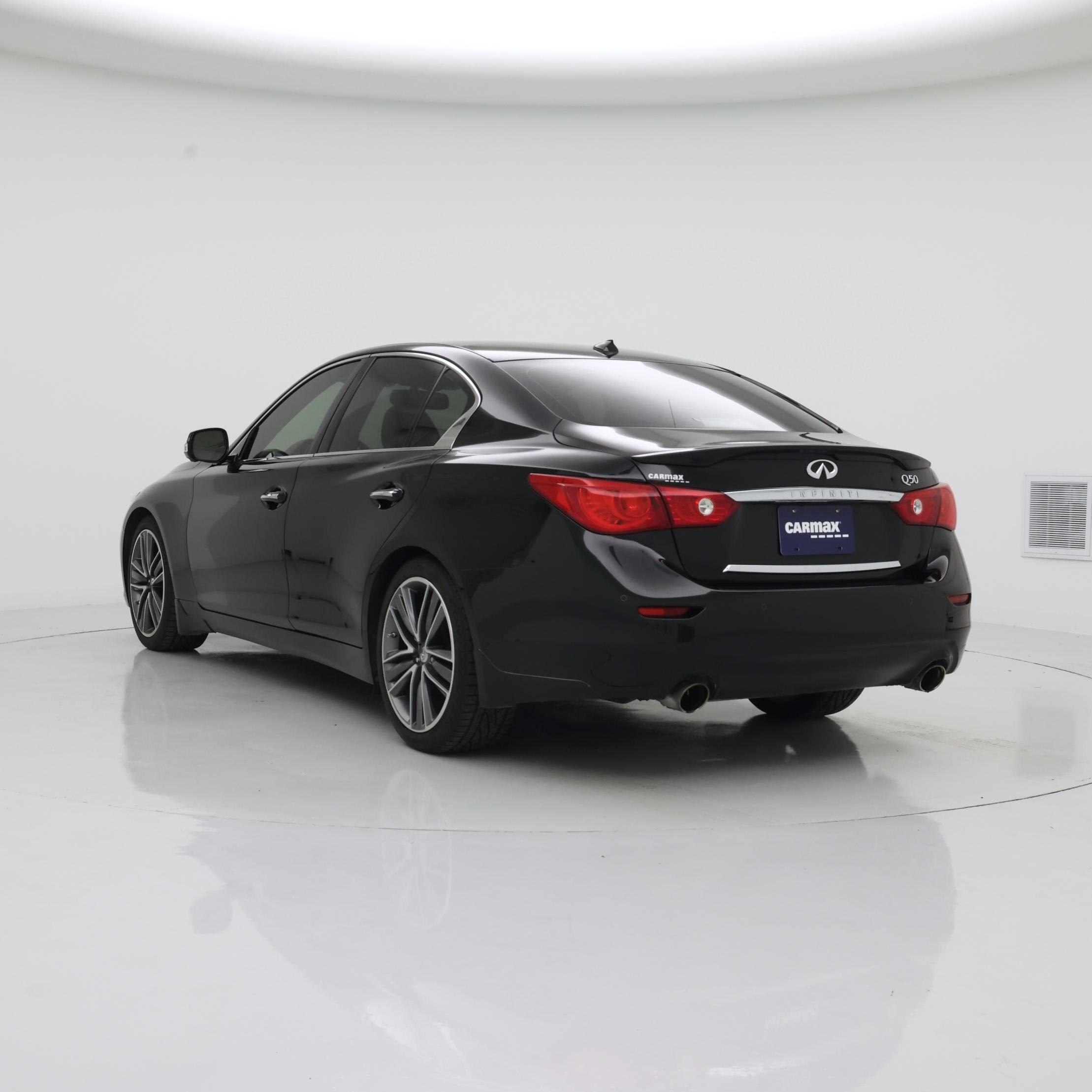 Thumbnail: 2014 INFINITI Q50 - 2