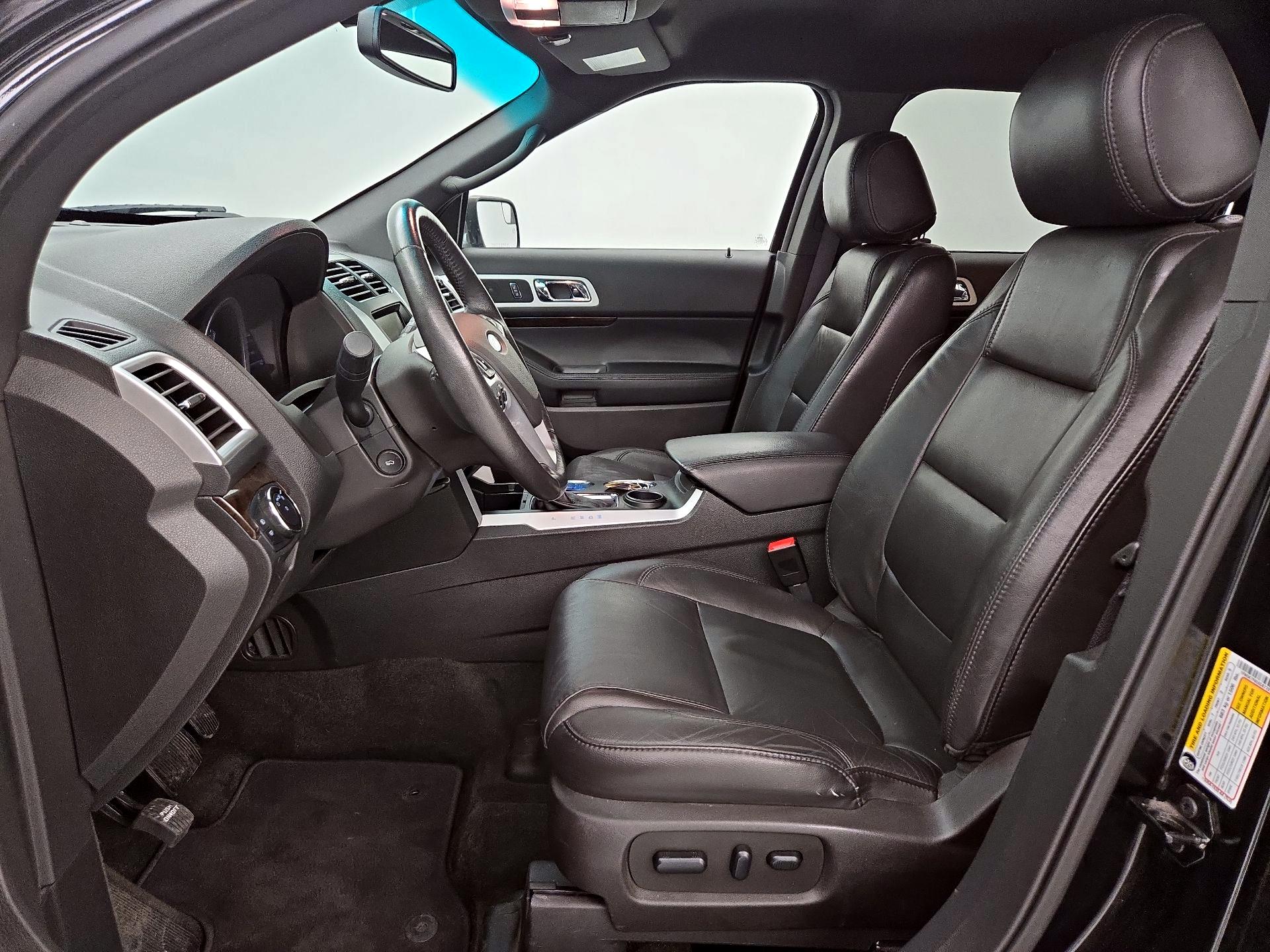 Thumbnail: 2014 Ford Explorer - 11