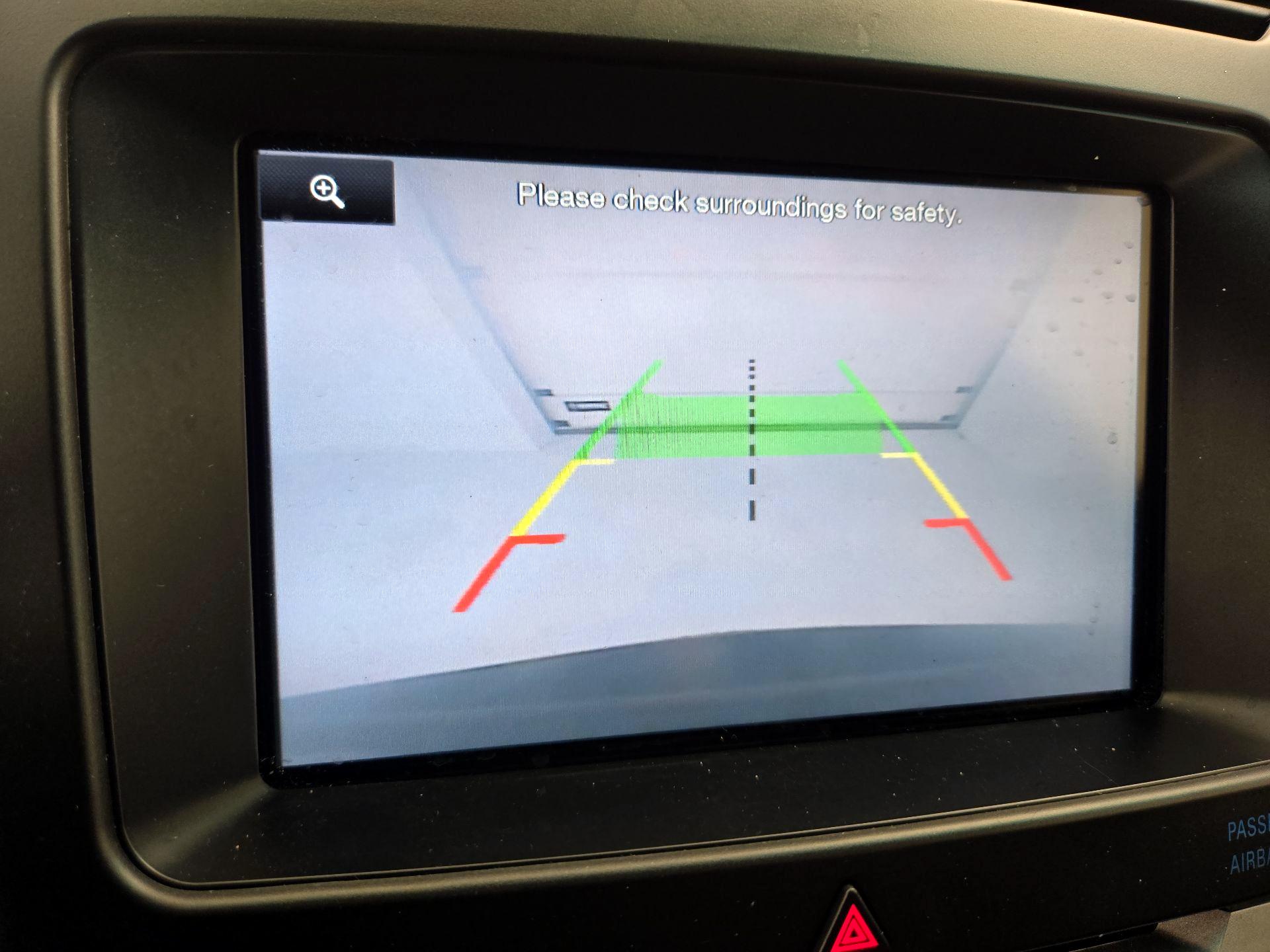 Thumbnail: 2014 Ford Explorer - 14