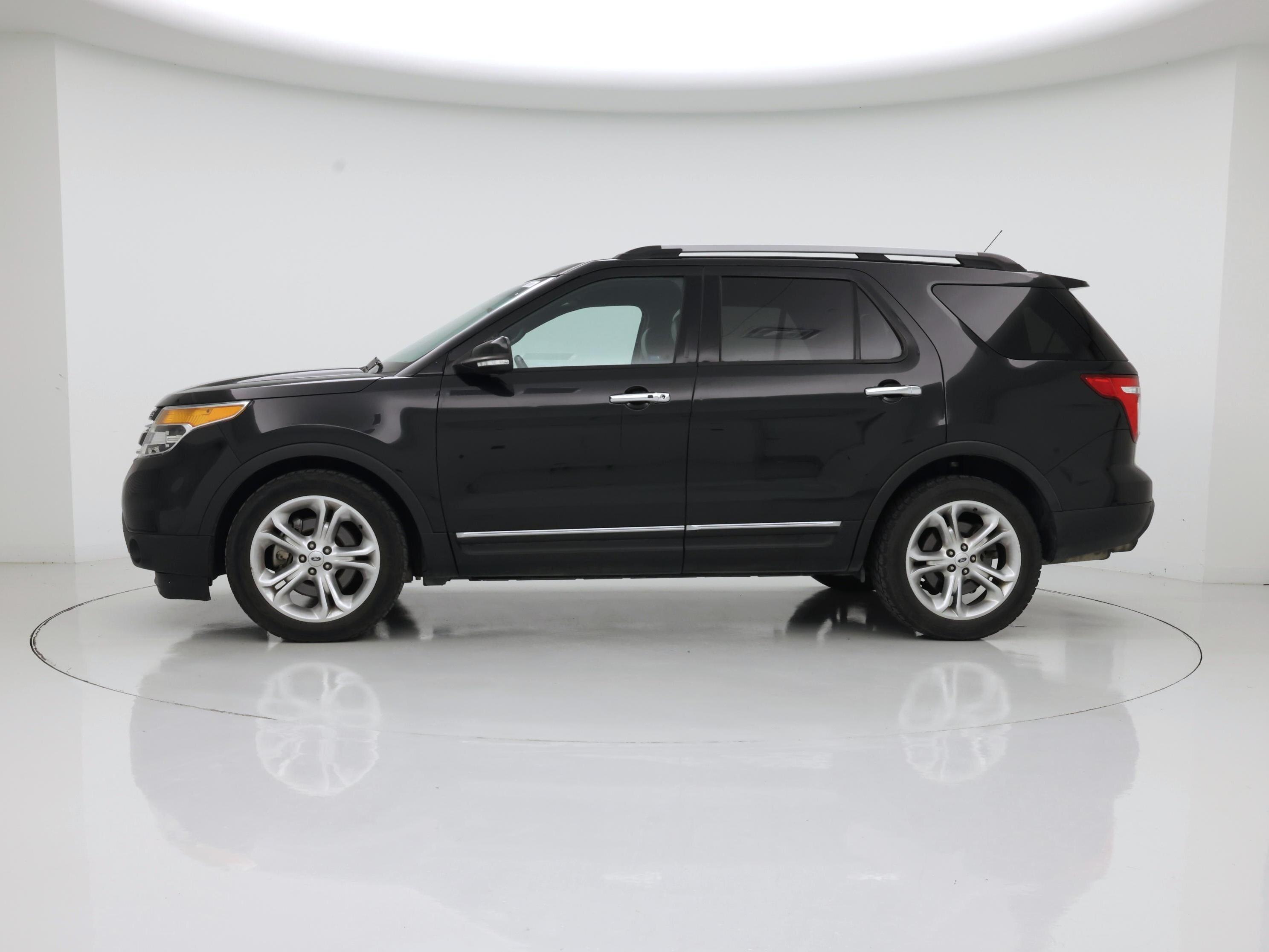 Thumbnail: 2014 Ford Explorer - 3
