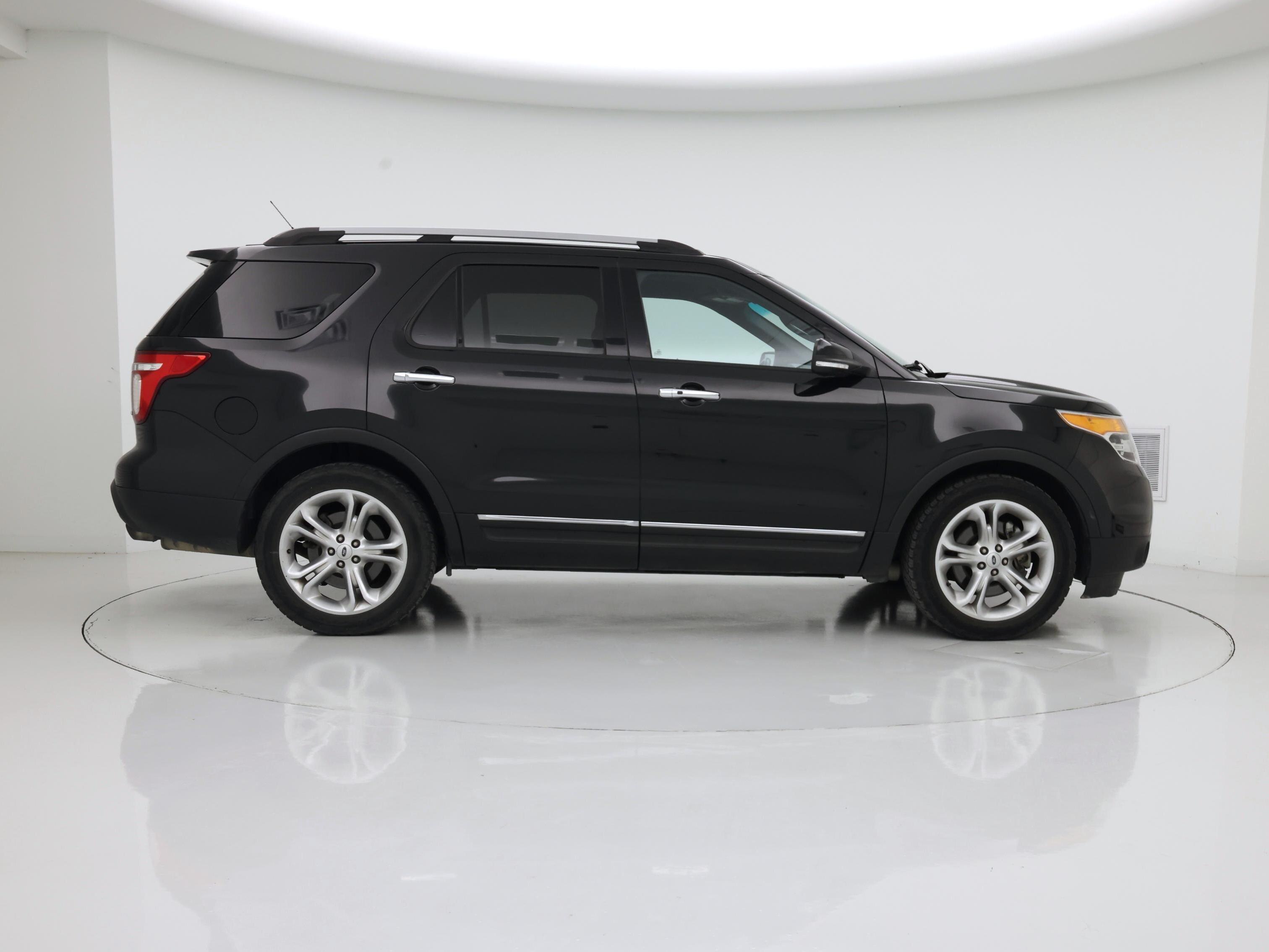 Thumbnail: 2014 Ford Explorer - 7