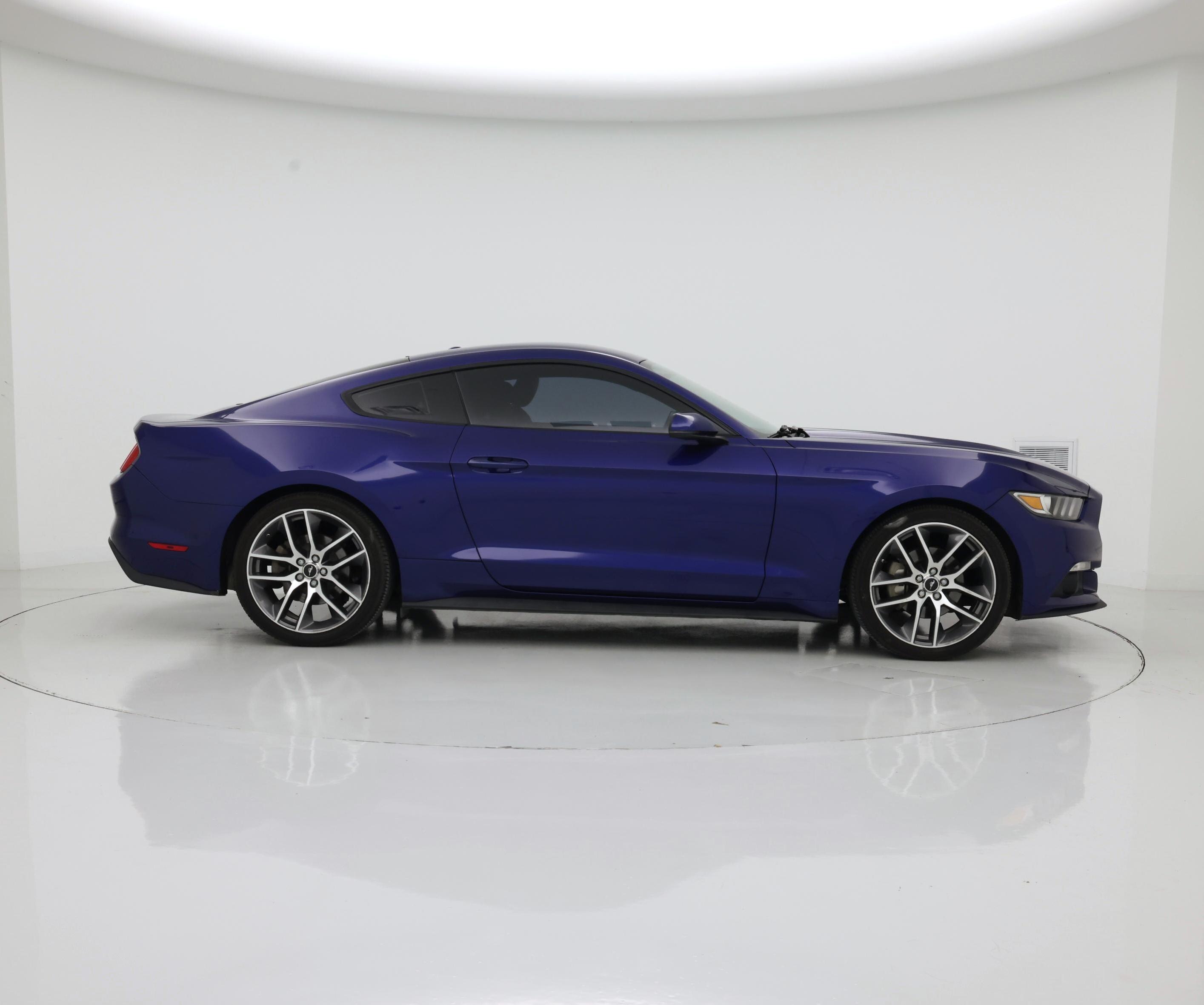 Thumbnail: 2015 Ford Mustang - 7