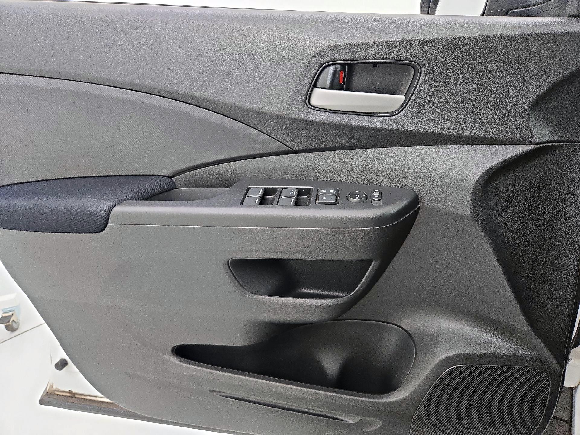 Thumbnail: 2016 Honda CR-V - 12