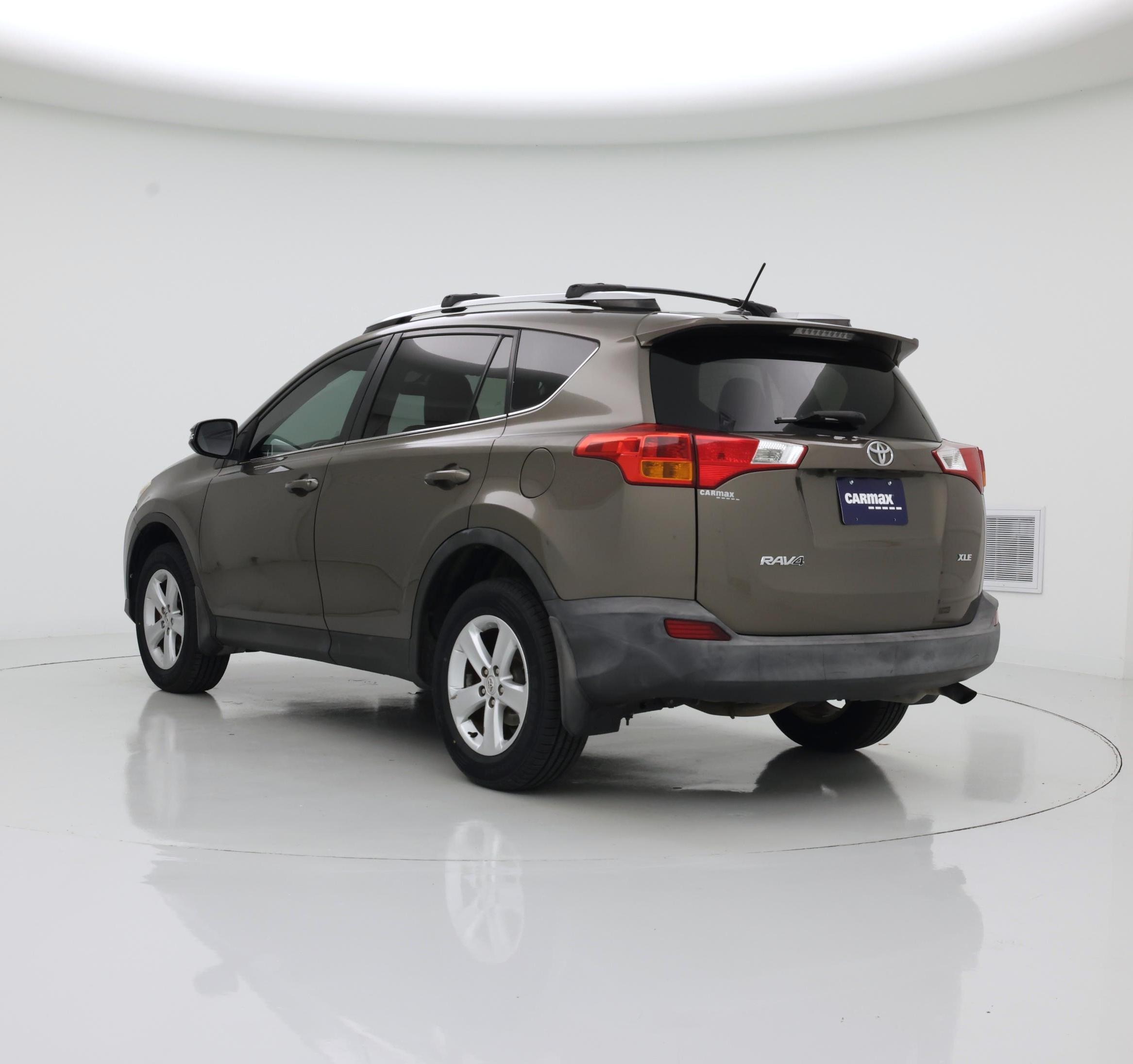 Thumbnail: 2014 Toyota RAV4 - 2