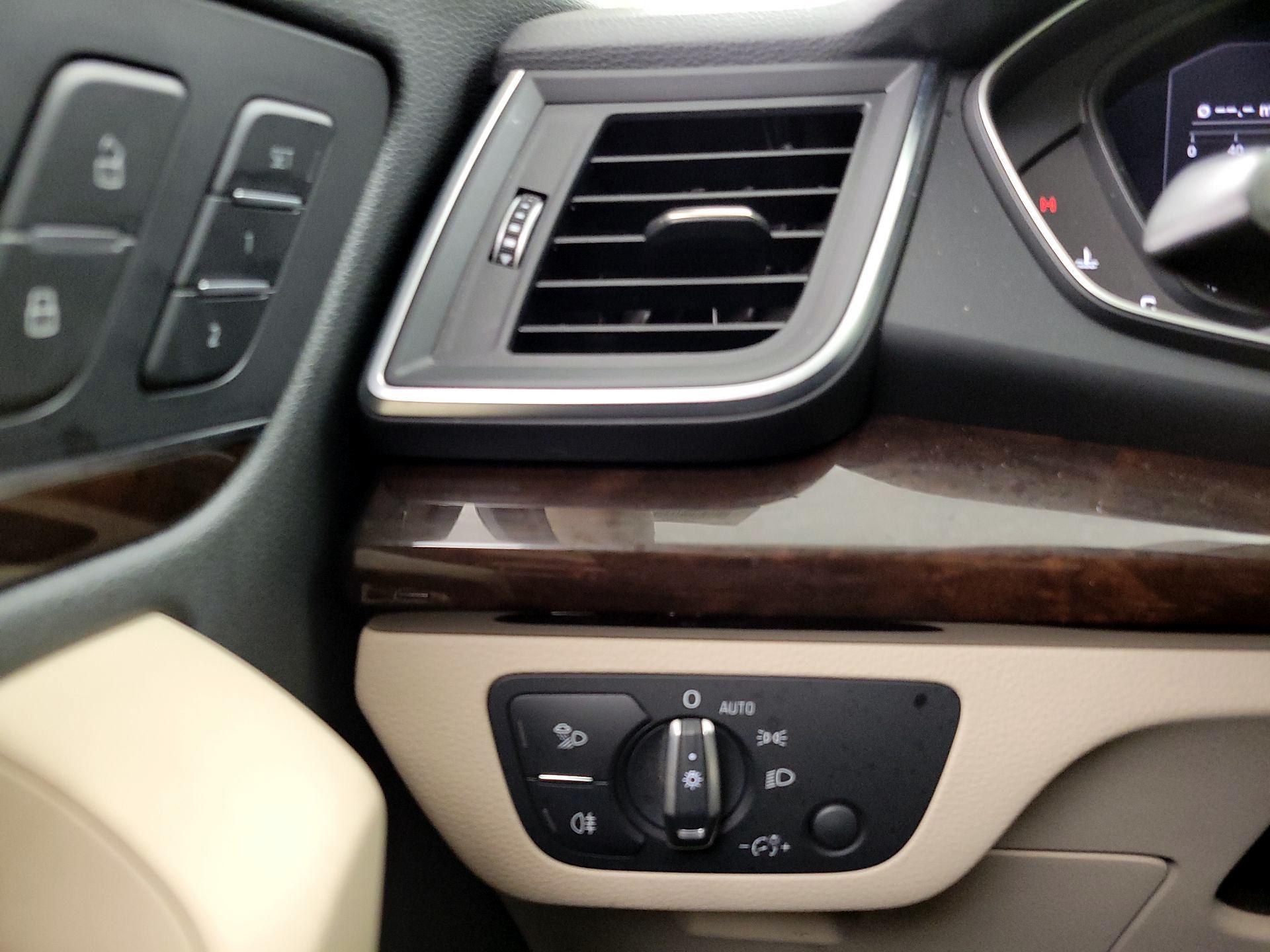 Thumbnail: 2018 Audi Q5 - 13