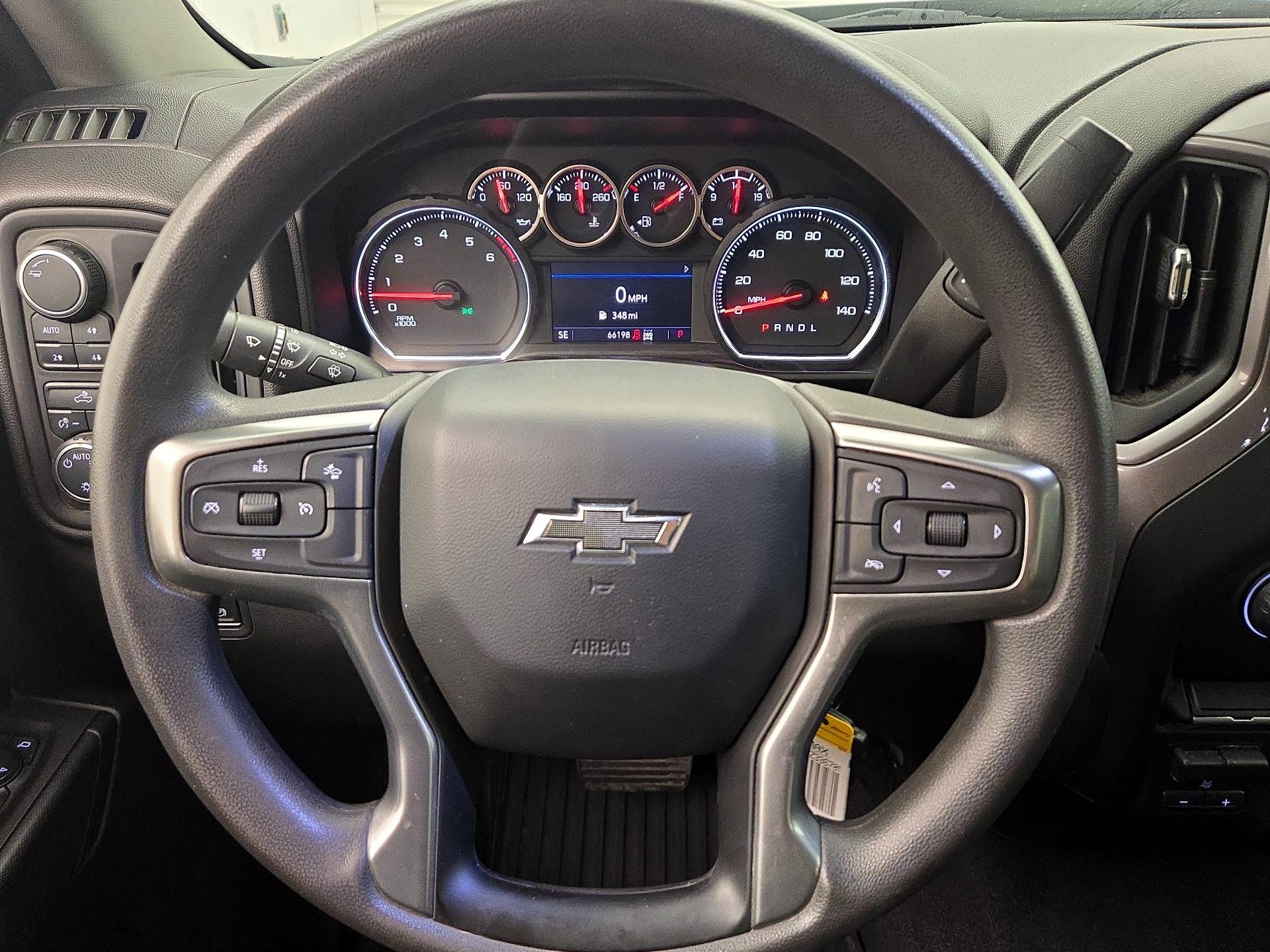 Thumbnail: 2021 Chevrolet Silverado 1500 - 10