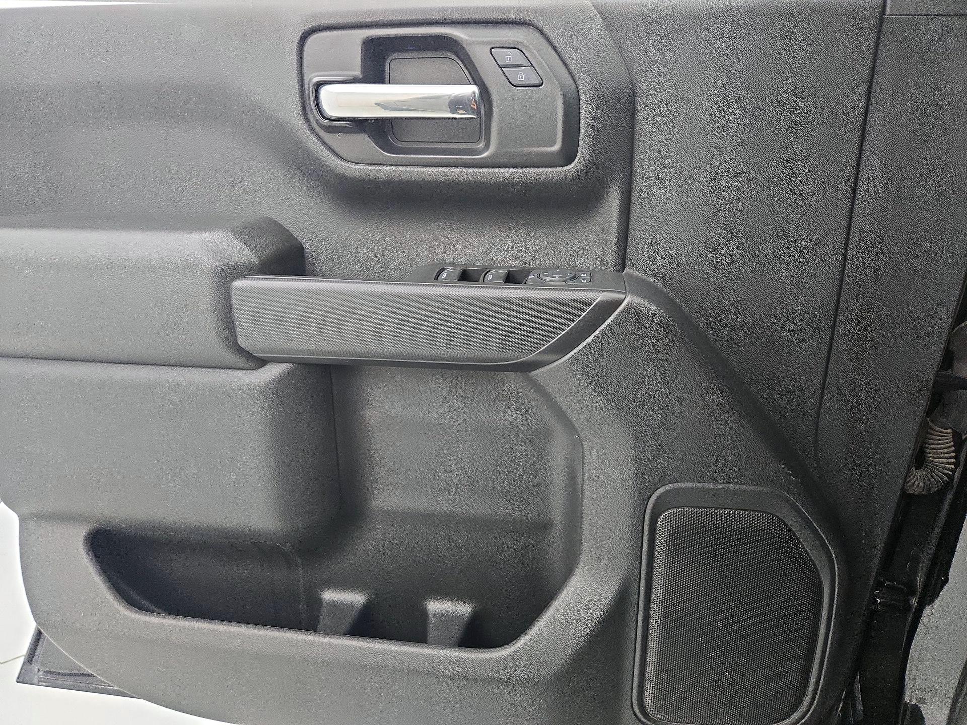 Thumbnail: 2021 Chevrolet Silverado 1500 - 12