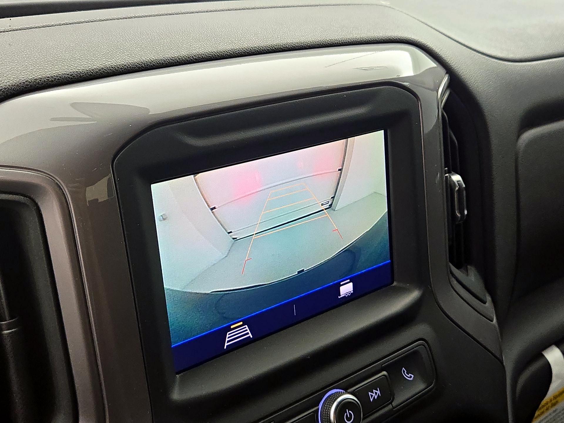 Thumbnail: 2021 Chevrolet Silverado 1500 - 14