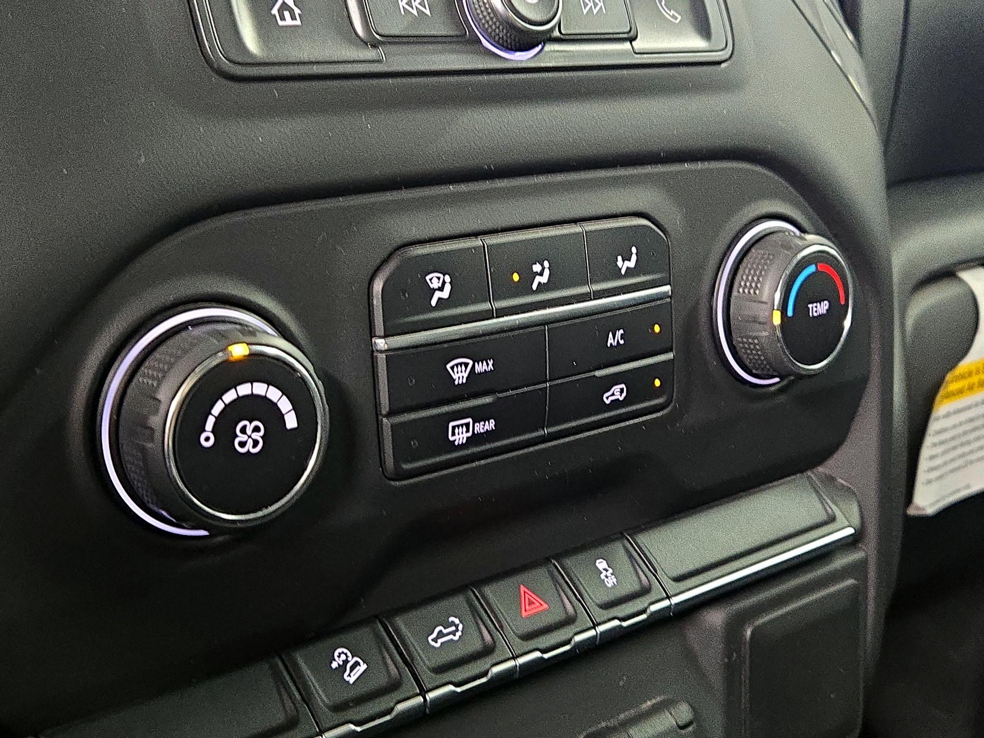 Thumbnail: 2021 Chevrolet Silverado 1500 - 16