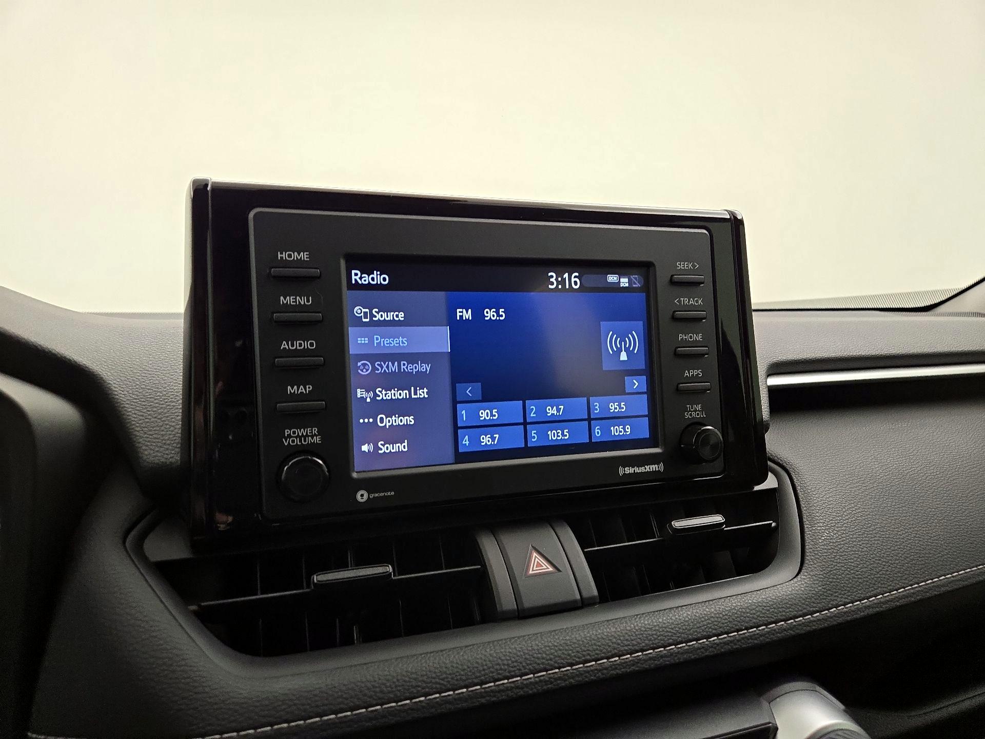 Thumbnail: 2021 Toyota RAV4 - 15