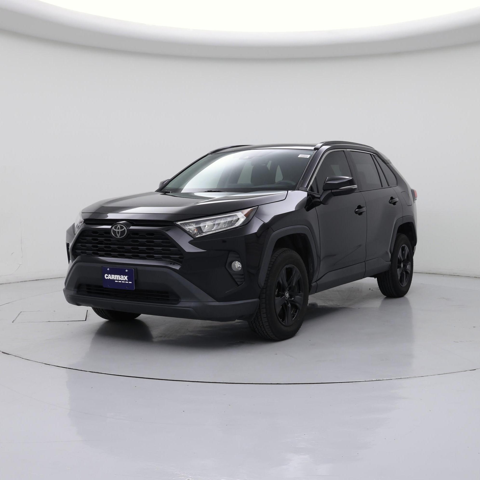 Thumbnail: 2021 Toyota RAV4 - 4