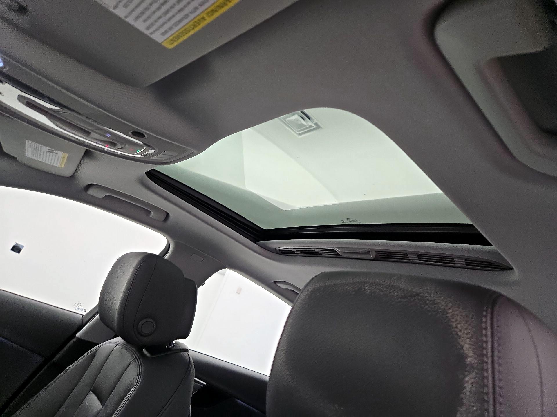 Thumbnail: 2019 Audi A4 - 19