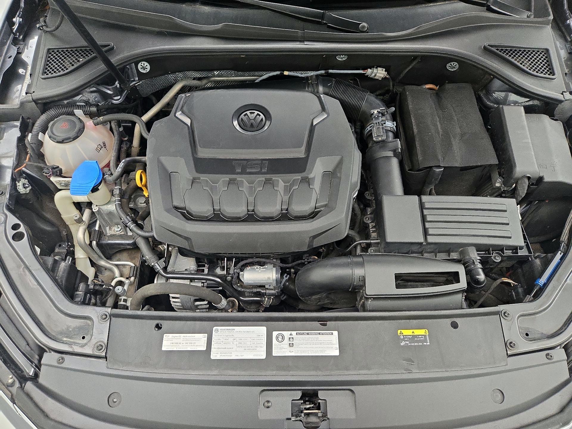 Thumbnail: 2018 Volkswagen Passat - 20