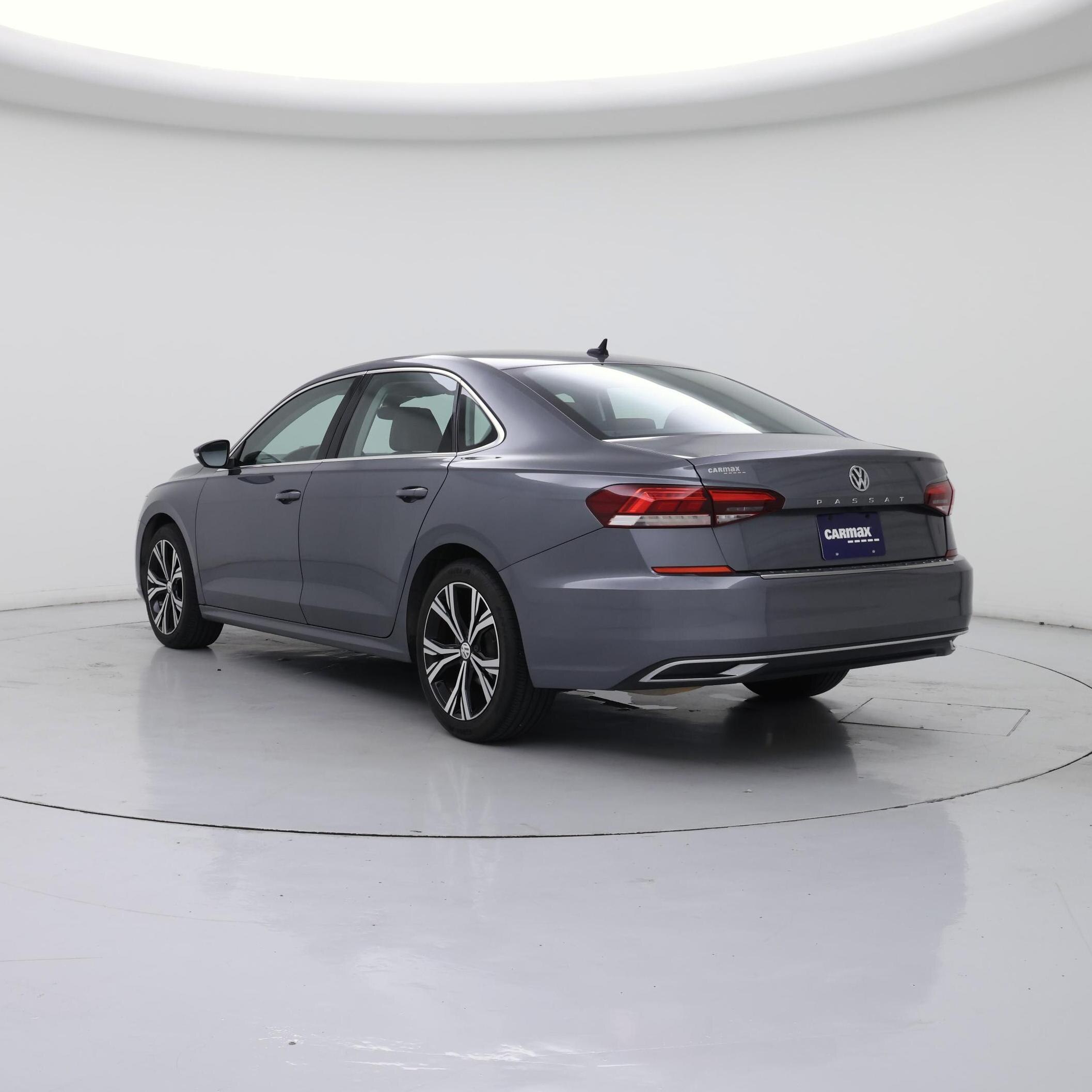 Thumbnail: 2022 Volkswagen Passat - 2
