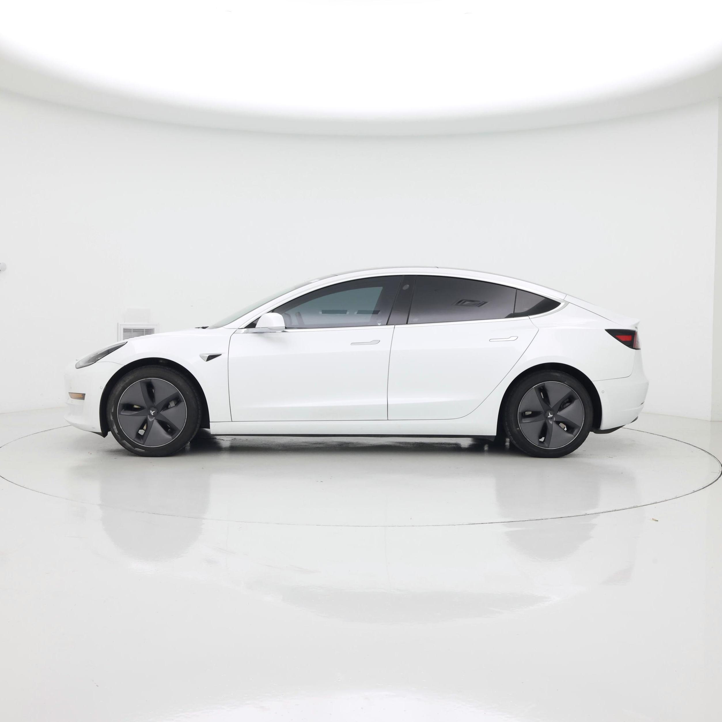 Thumbnail: 2020 Tesla Model 3 - 3