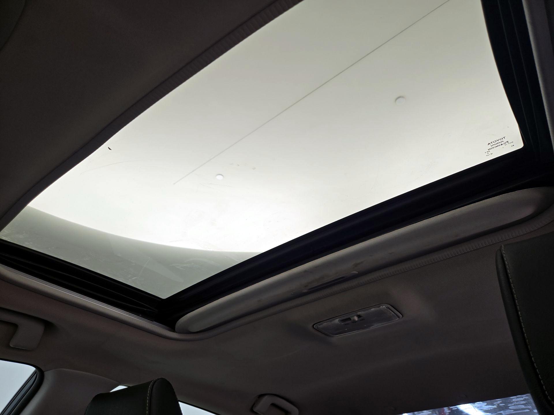 Thumbnail: 2016 Toyota Corolla - 19