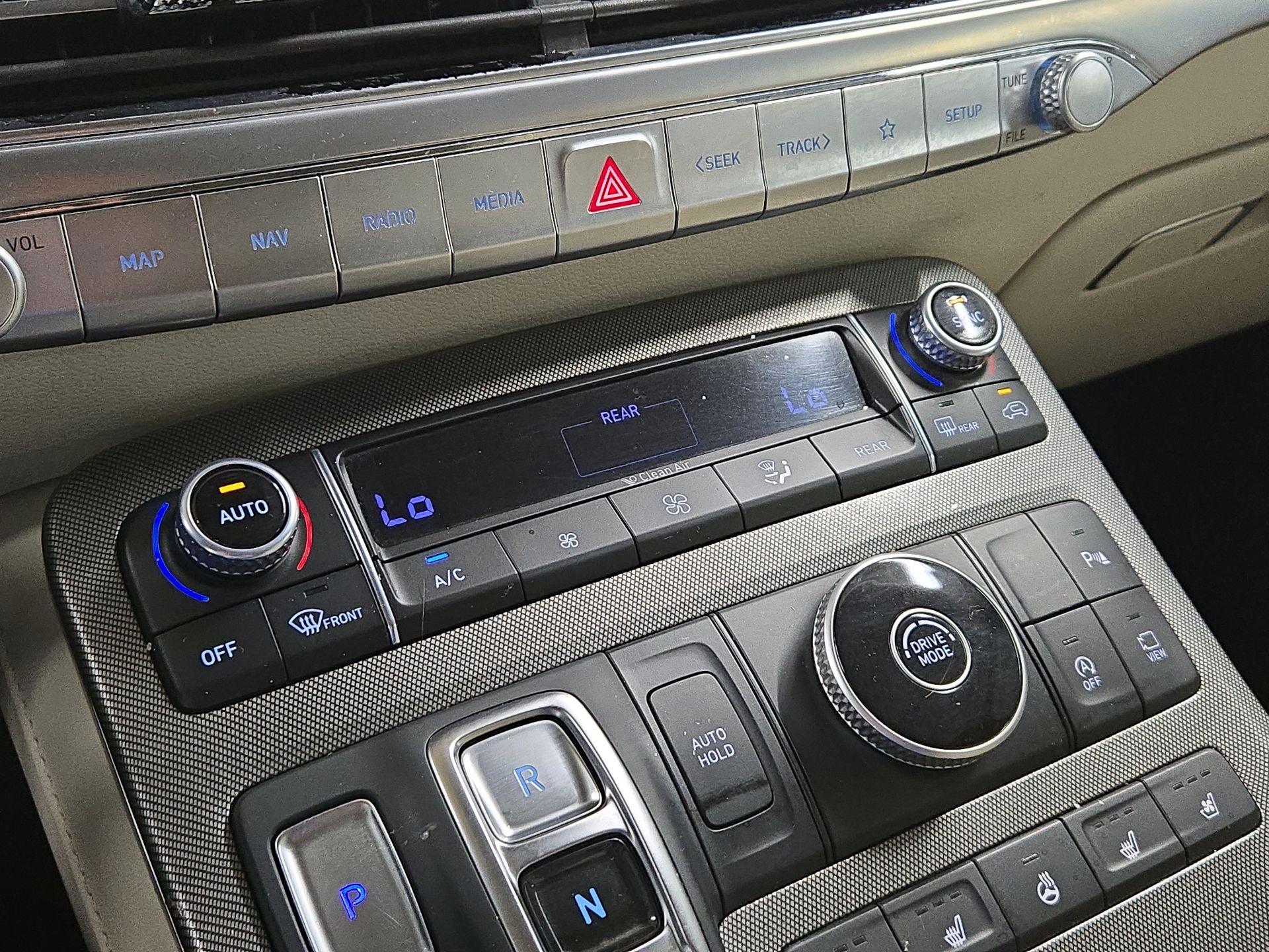 Thumbnail: 2020 Hyundai Palisade - 17