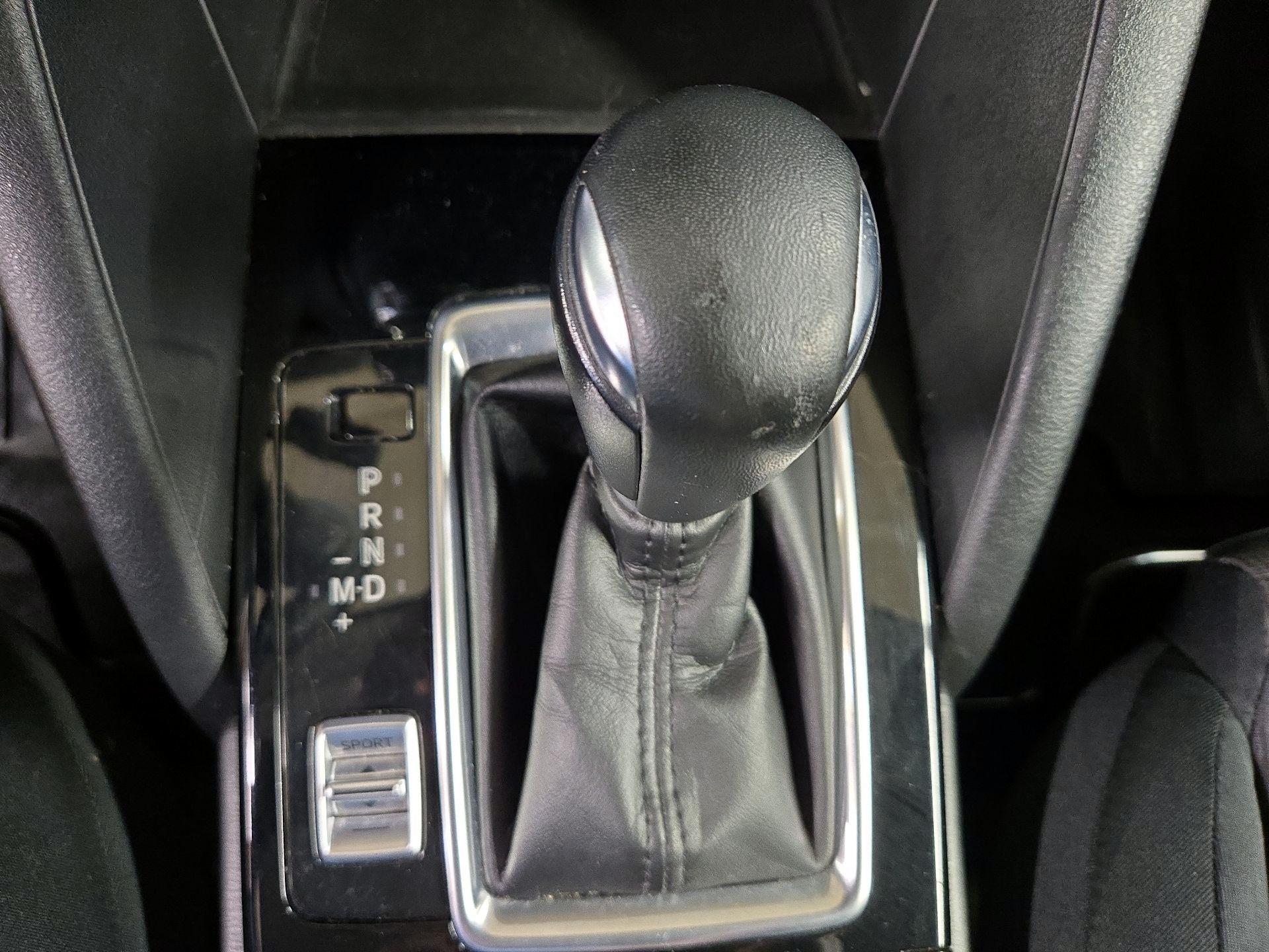 Thumbnail: 2016 Mazda CX-5 - 16