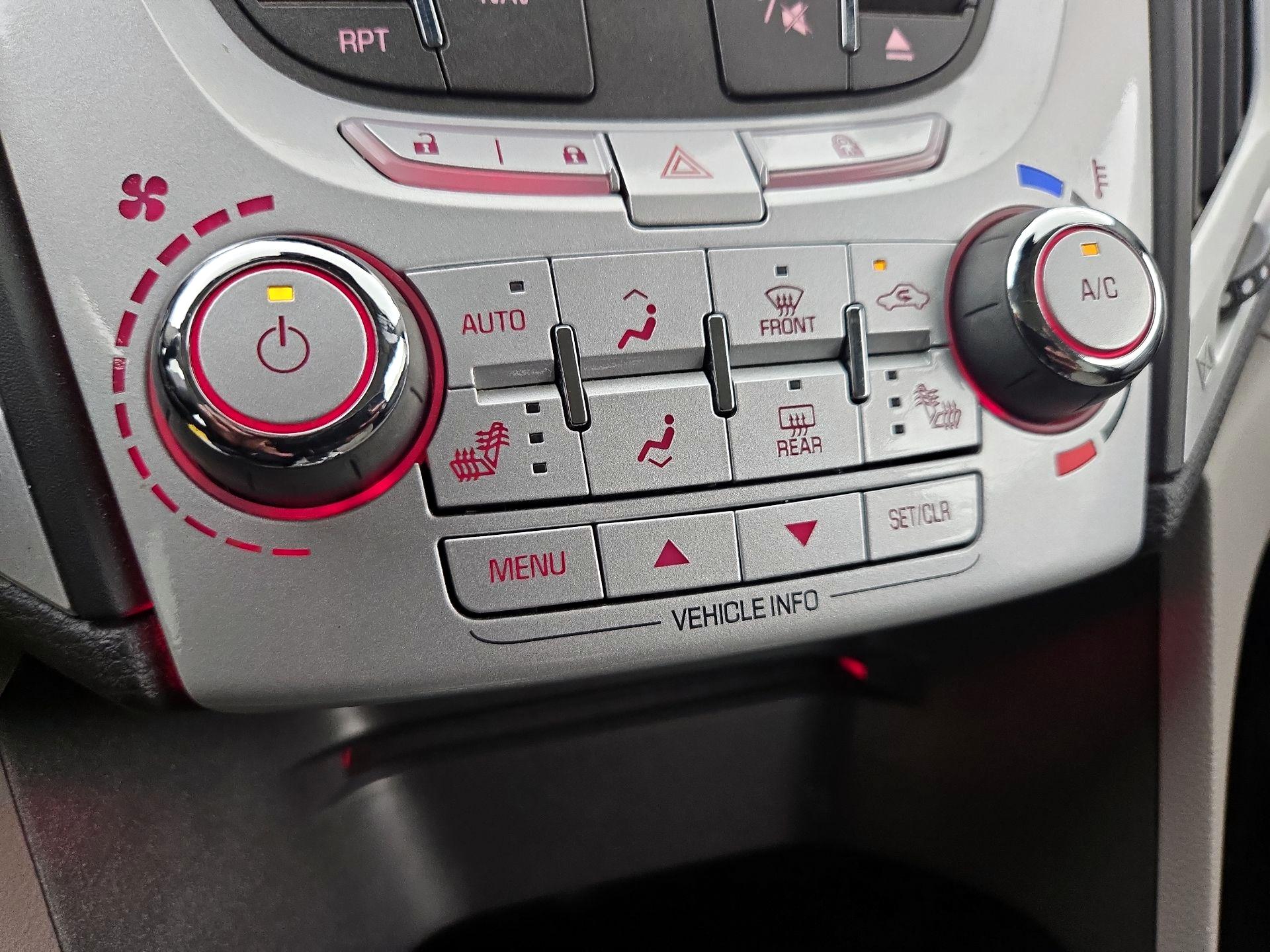 Thumbnail: 2015 GMC Terrain - 15