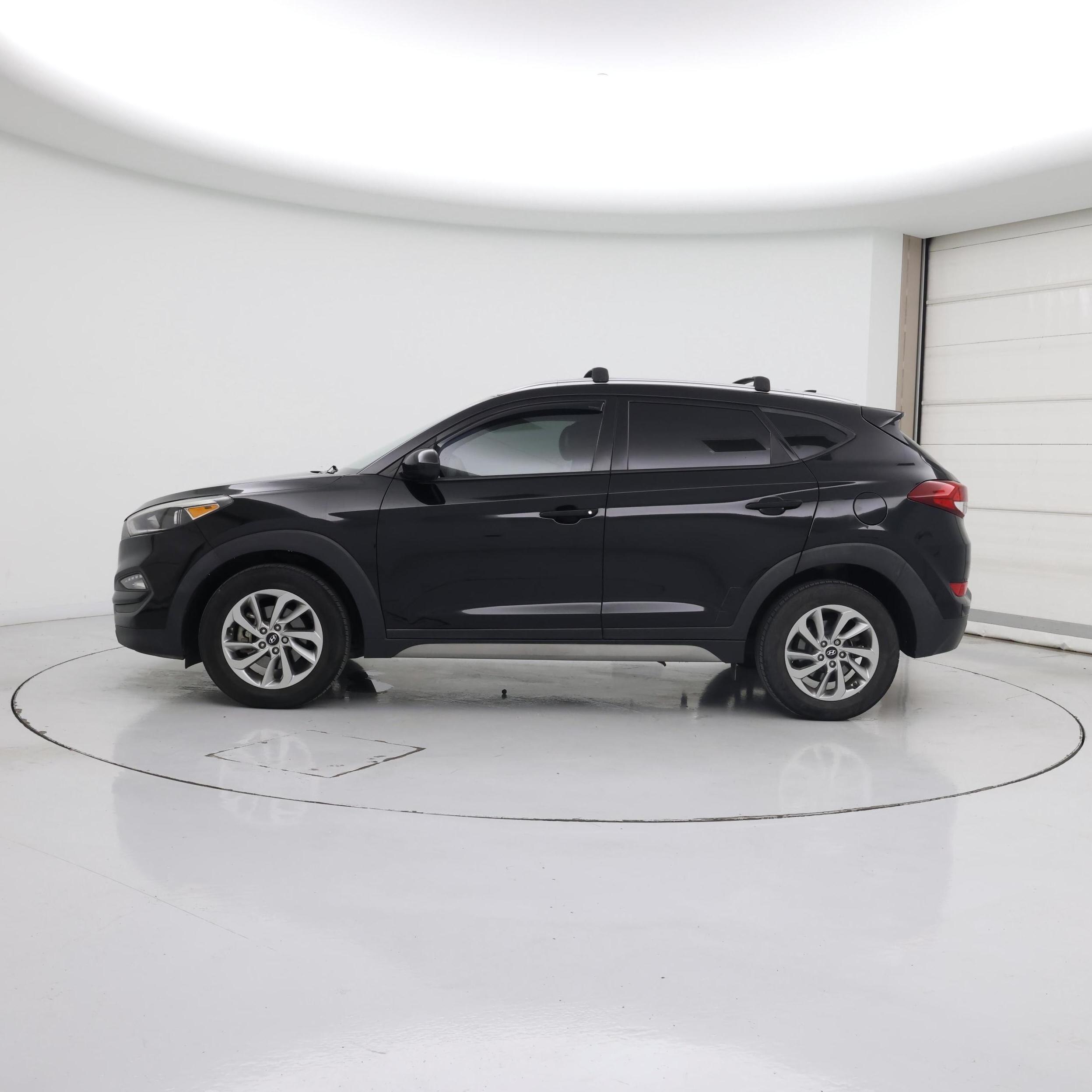 Thumbnail: 2018 Hyundai Tucson - 3