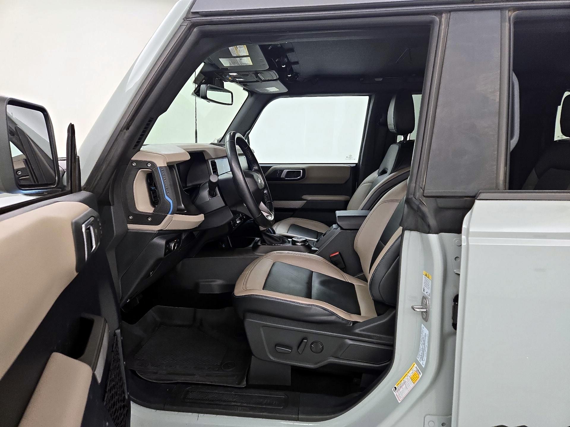 Thumbnail: 2023 Ford Bronco - 11