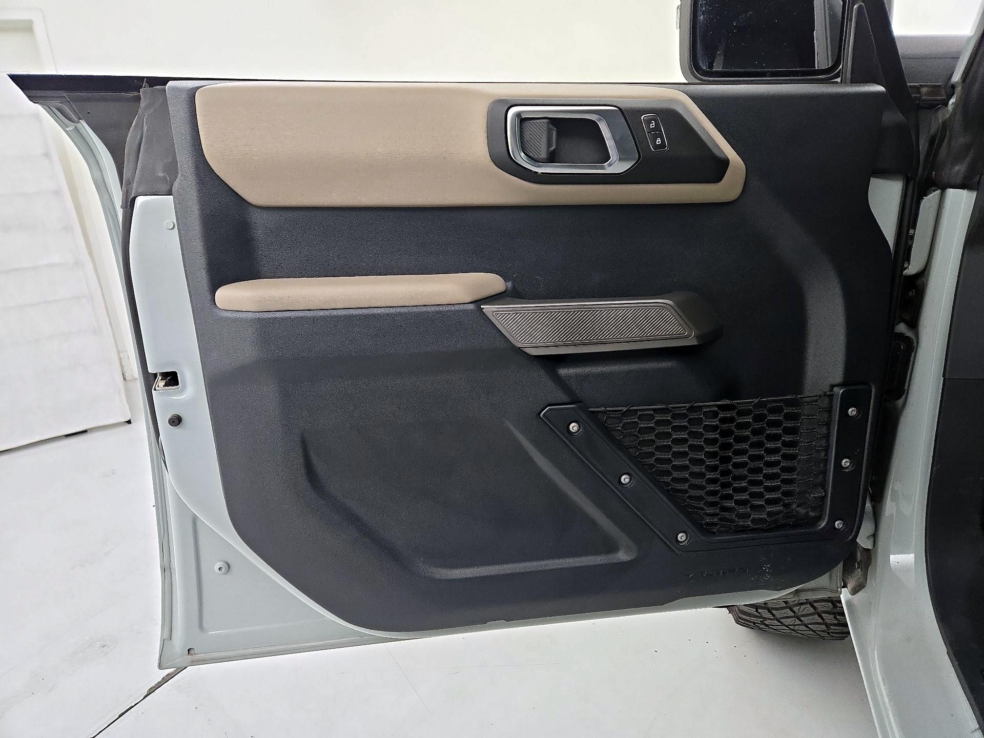 Thumbnail: 2023 Ford Bronco - 12