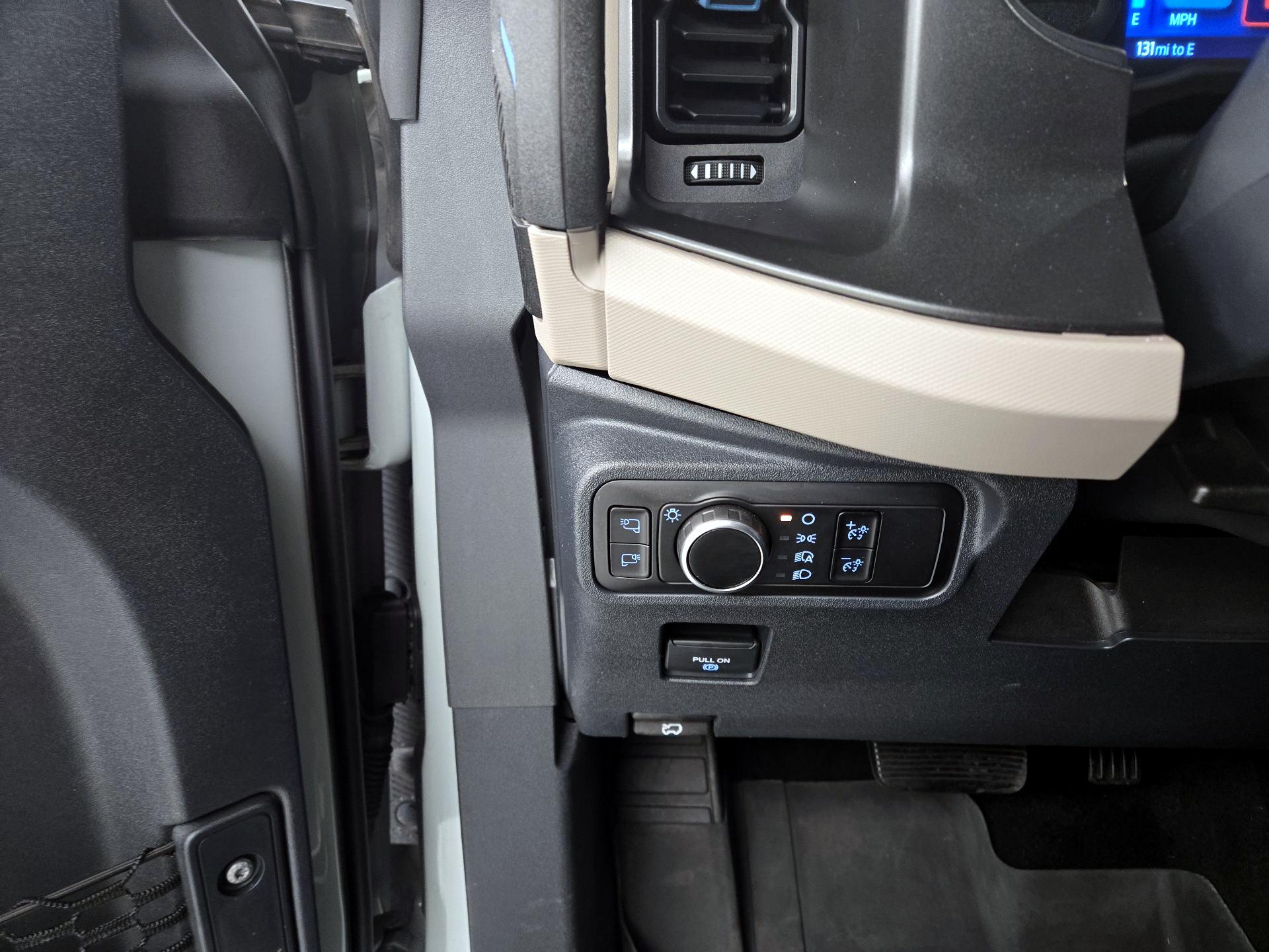 Thumbnail: 2023 Ford Bronco - 13