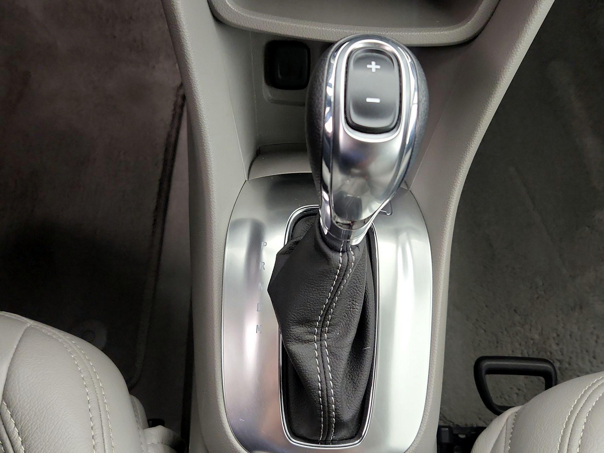 Thumbnail: 2016 Buick Encore - 18