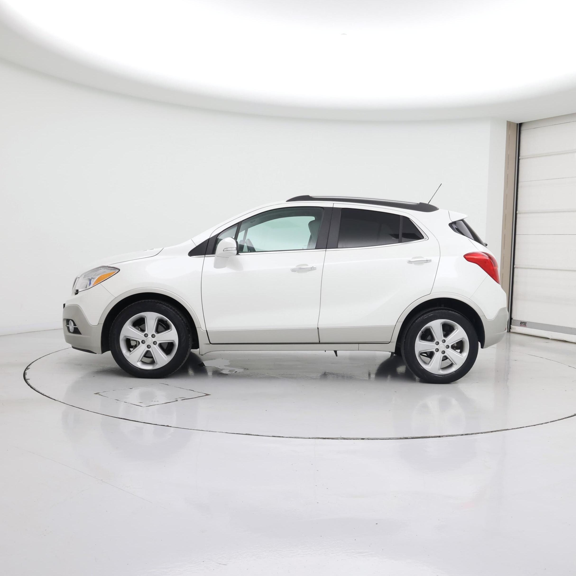 Thumbnail: 2016 Buick Encore - 3