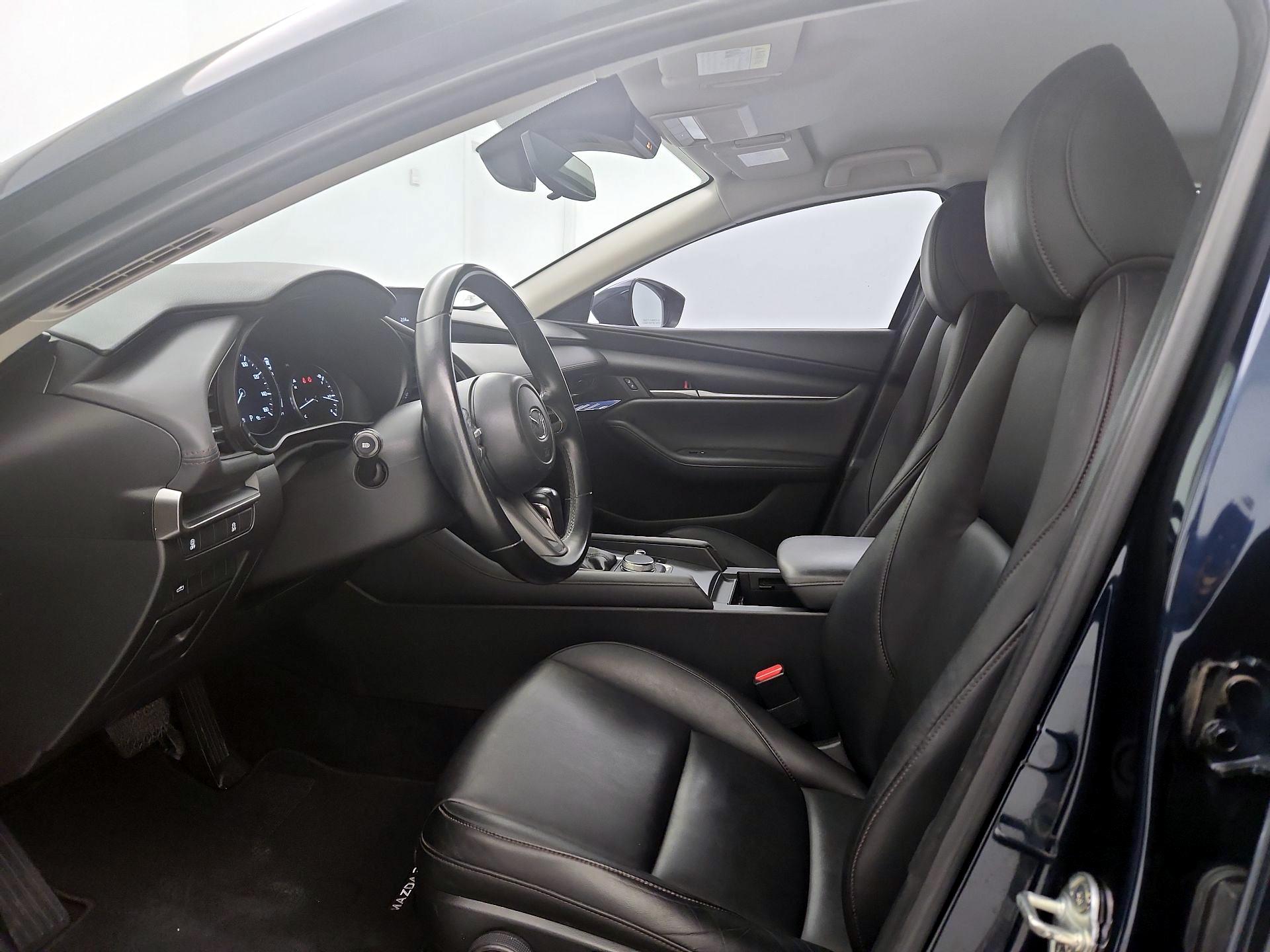 Thumbnail: 2021 Mazda Mazda3 - 11