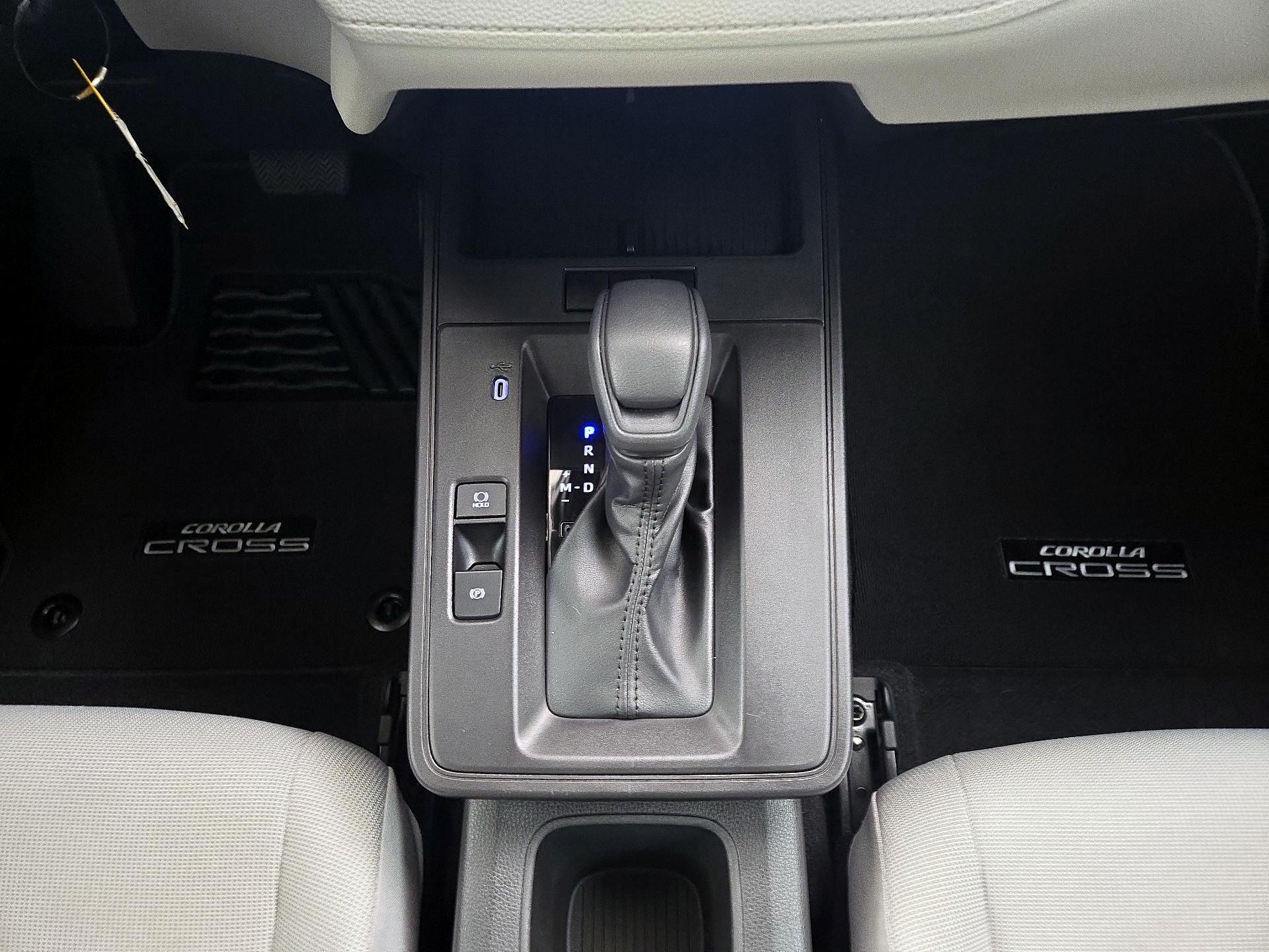 Thumbnail: 2026 Toyota Corolla Cross - 17