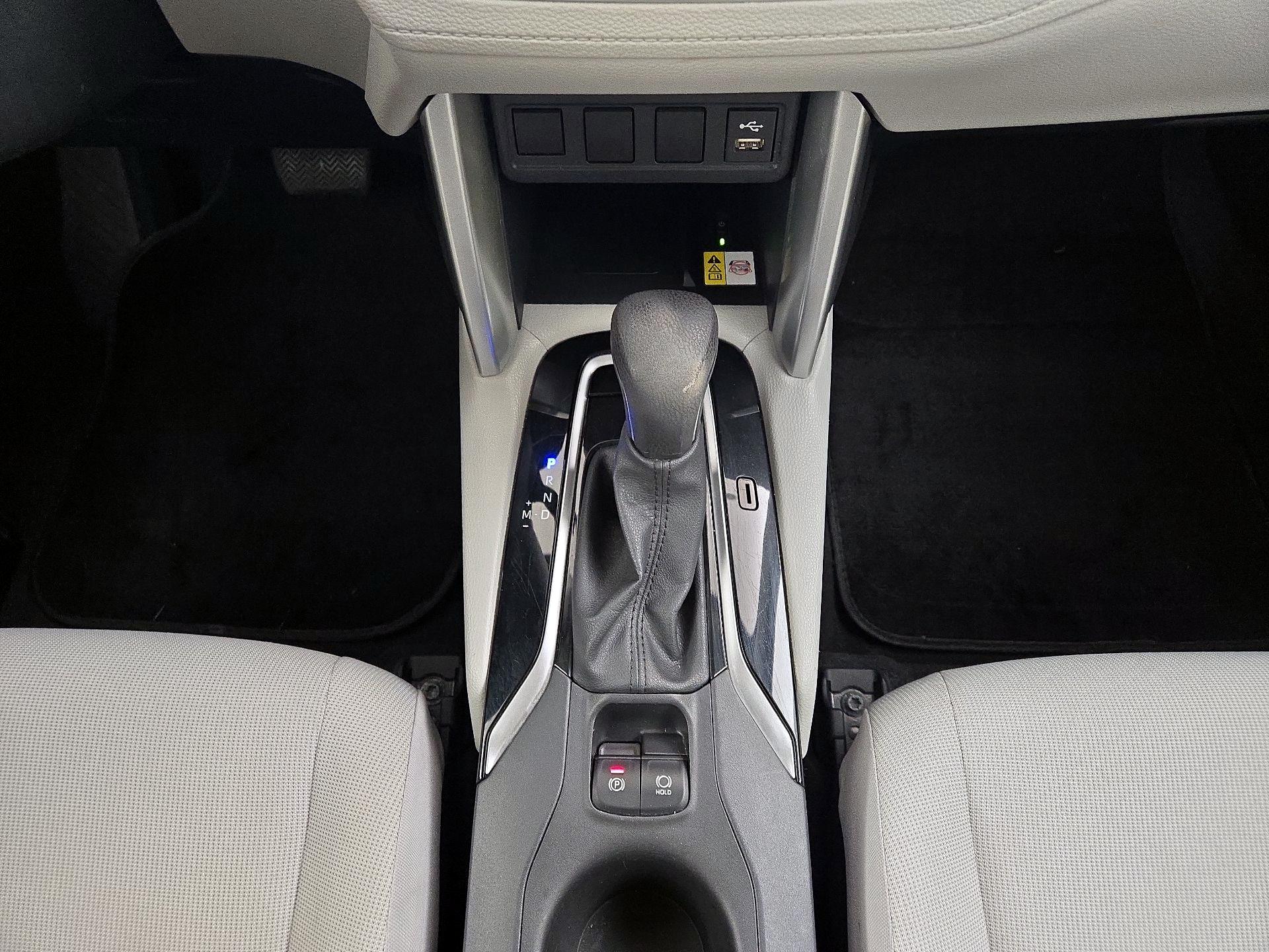 Thumbnail: 2022 Toyota Corolla Cross - 17