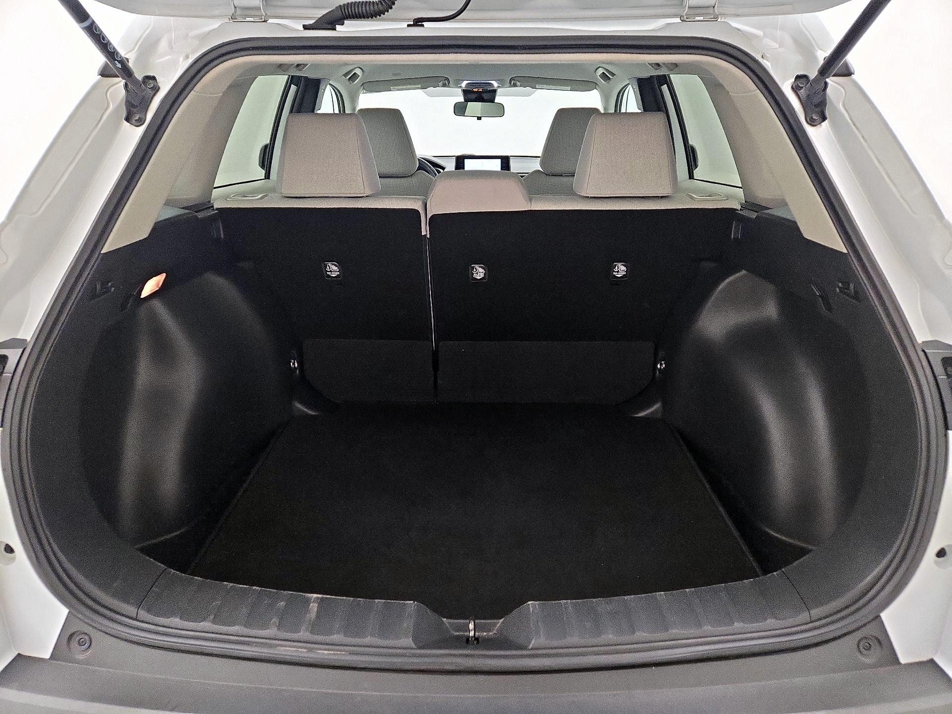 Thumbnail: 2022 Toyota Corolla Cross - 20