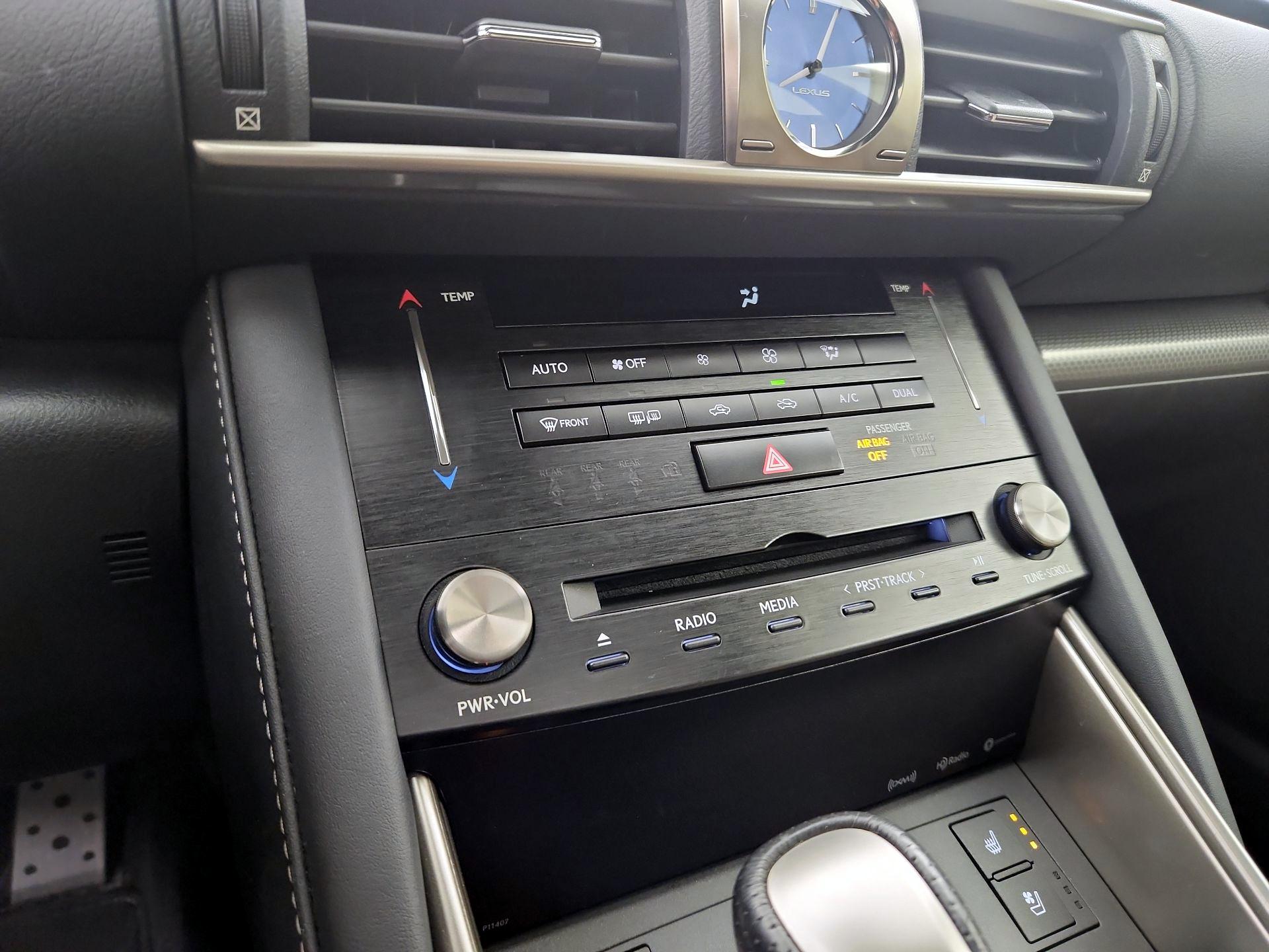 Thumbnail: 2017 Lexus IS - 16