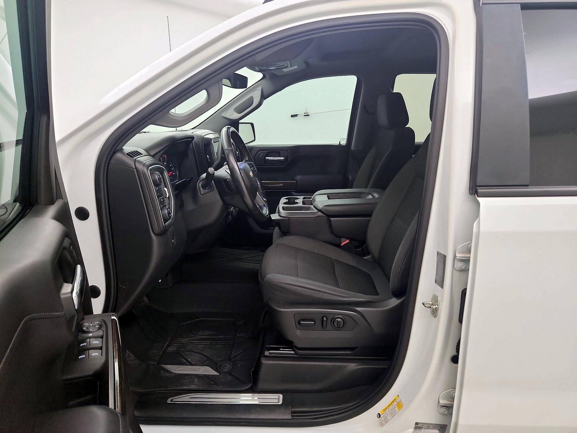 Thumbnail: 2019 Chevrolet Silverado 1500 - 11