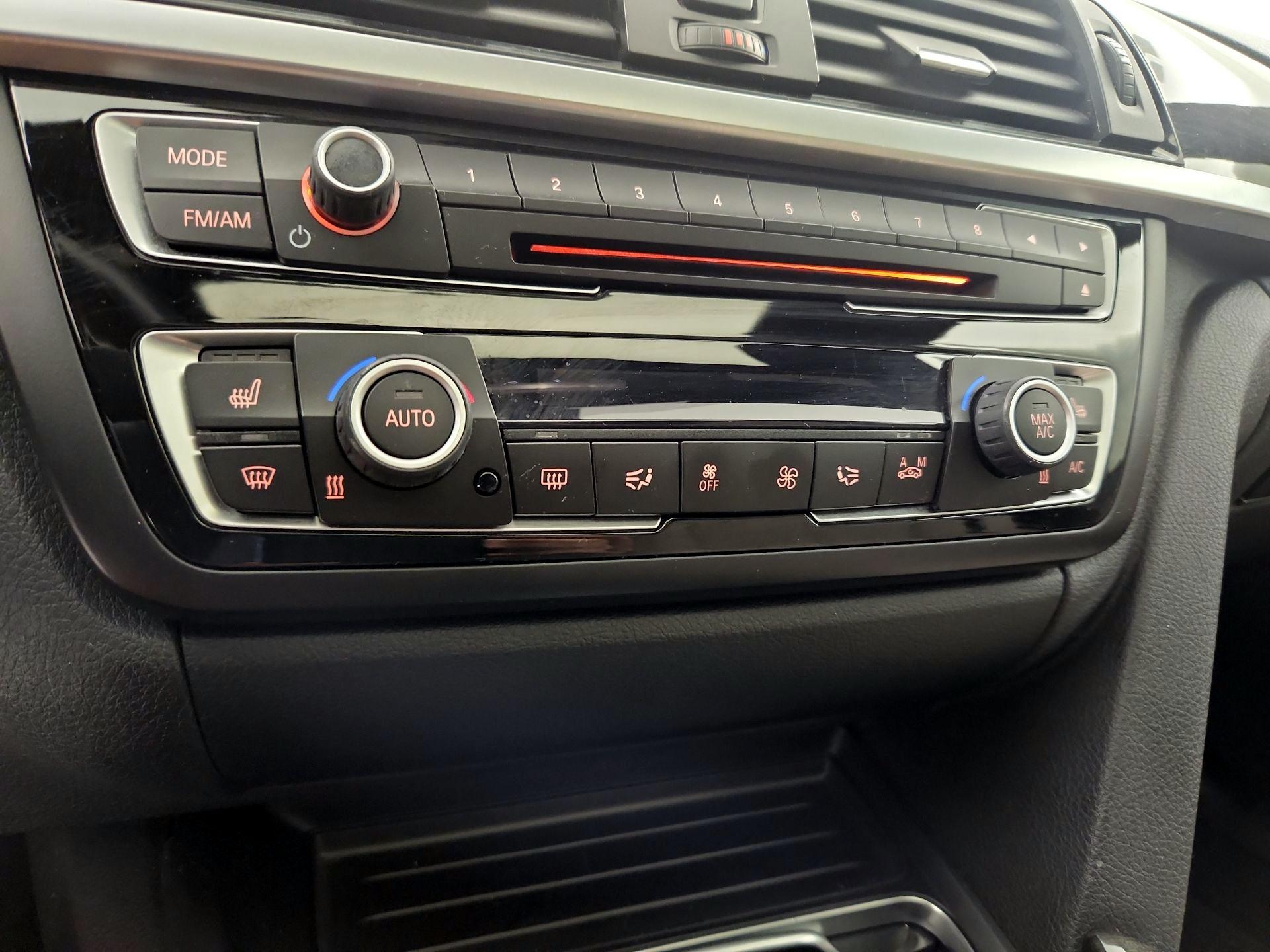 Thumbnail: 2016 BMW 4 Series - 16