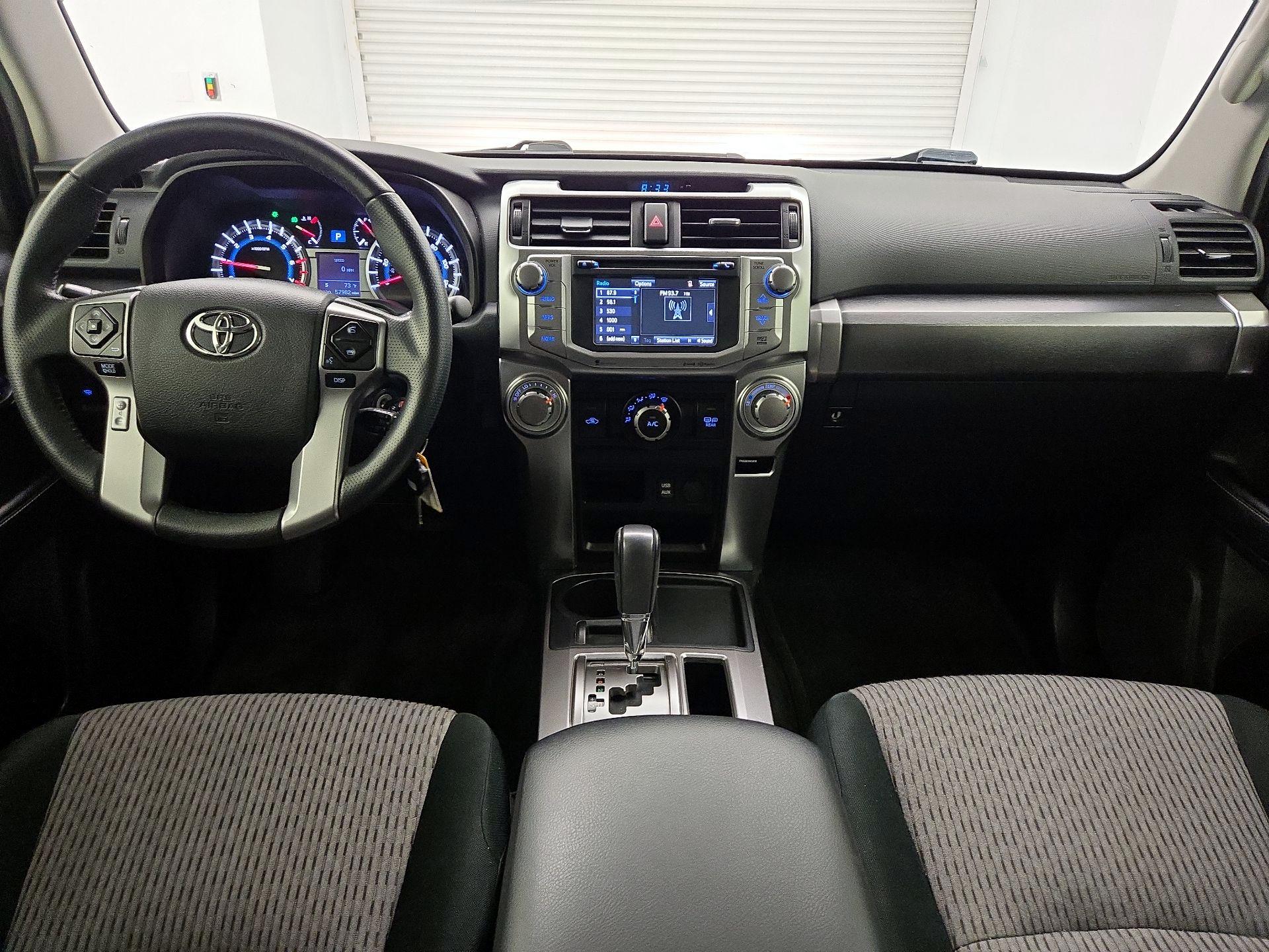 Thumbnail: 2016 Toyota 4Runner - 9