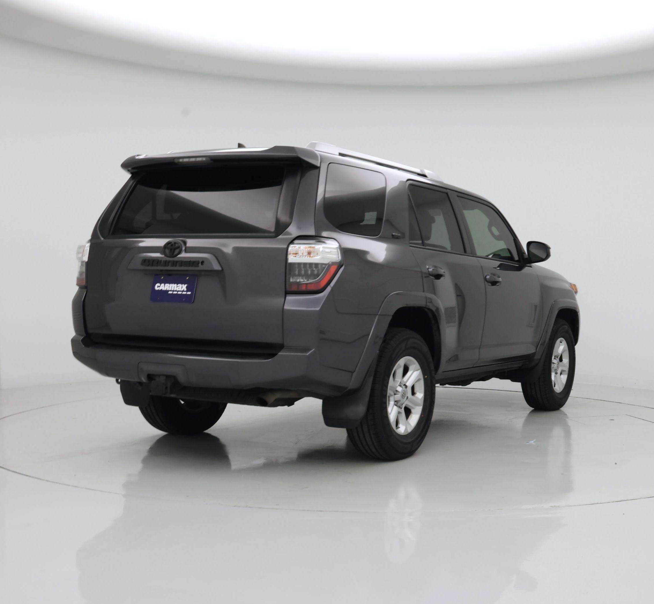 Thumbnail: 2016 Toyota 4Runner - 8