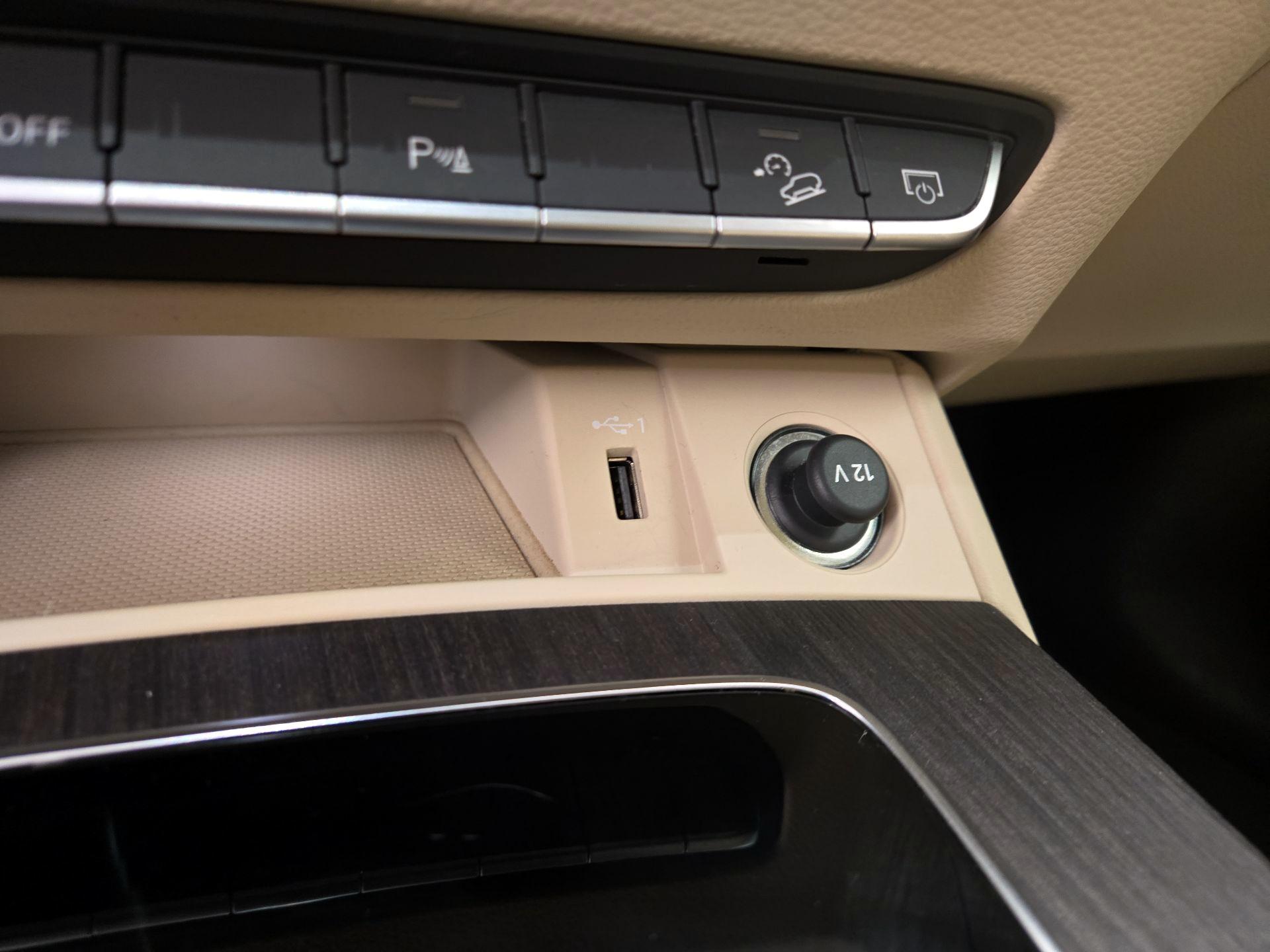 Thumbnail: 2021 Audi Q5 - 19